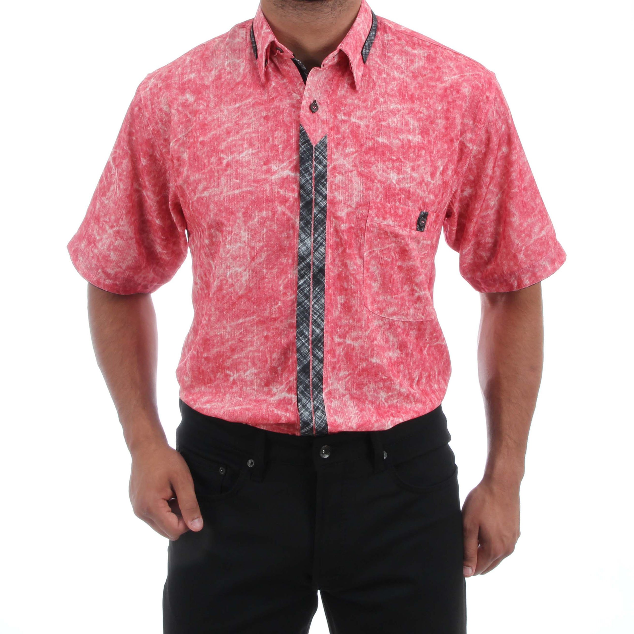 Chemises de Designer en Batik Rosé pour Vos Soirées d'Été Chic