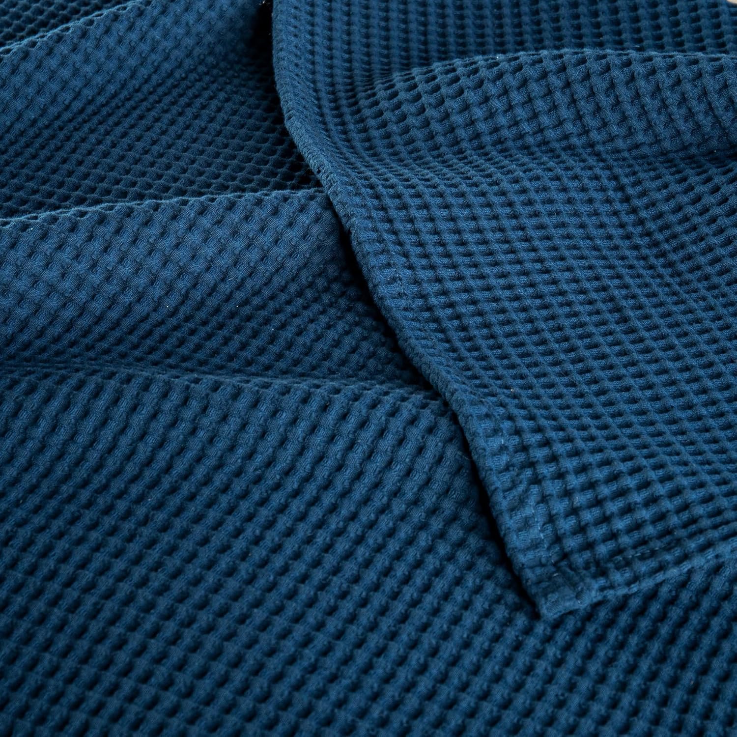 Exclusivo Mezcla 100% Cotton Waffle Weave Blanket King Size, Soft, Lightweight and Breathable Muslin Gauze Blanket for Bed, All Season, 90"x104", Navy Blue - Image 6