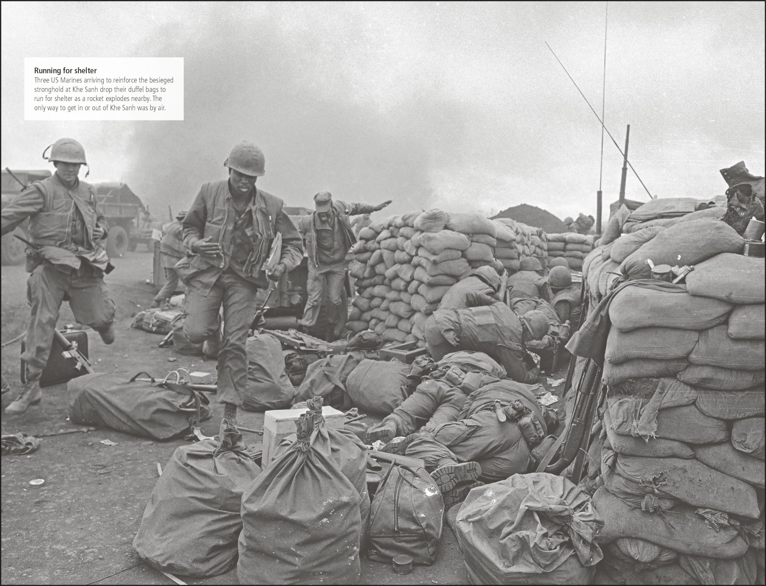 The Vietnam War: The Definitive Illustrated History (DK Definitive Visual Histories)