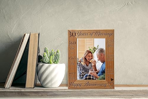 Miniatura 2 de CEDAR CRATE MARKET Marco de fotos de 30 aniversario de boda, 30 años, 30 años de matrimonio, marco de fotos de madera grabado, se adapta a un