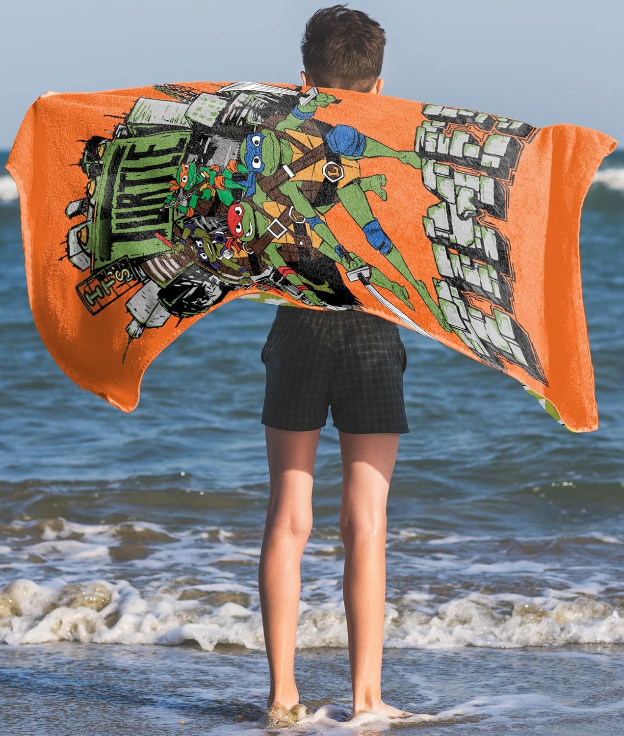 Jay Franco Nickelodeon Teenage Mutant Ninja Turtles Bath Pool Beach Towel - Kids Super Soft & Absorbent 100% Cotton Towel with Leonardo and Michaelangelo, Measures 28 x 58