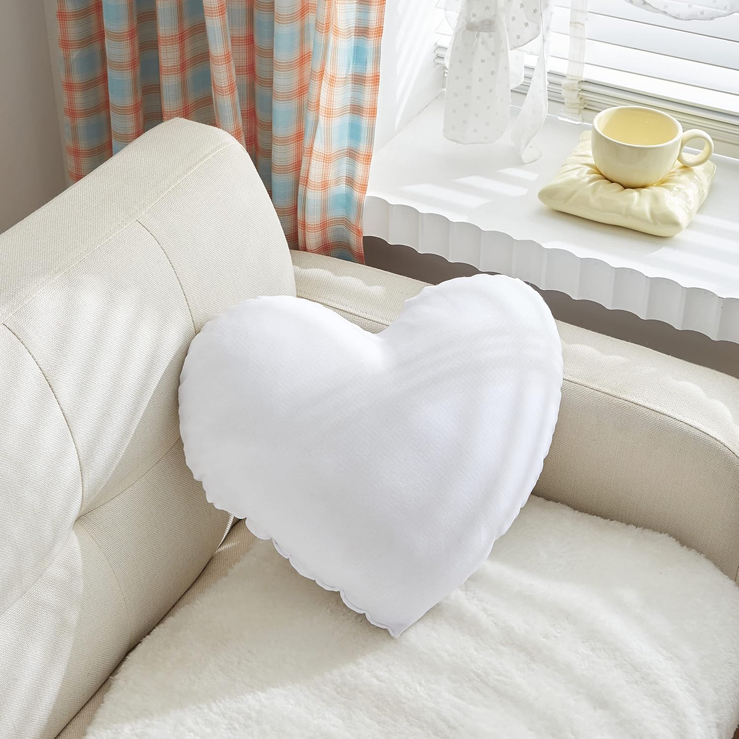 heart shaped pillow inserts
