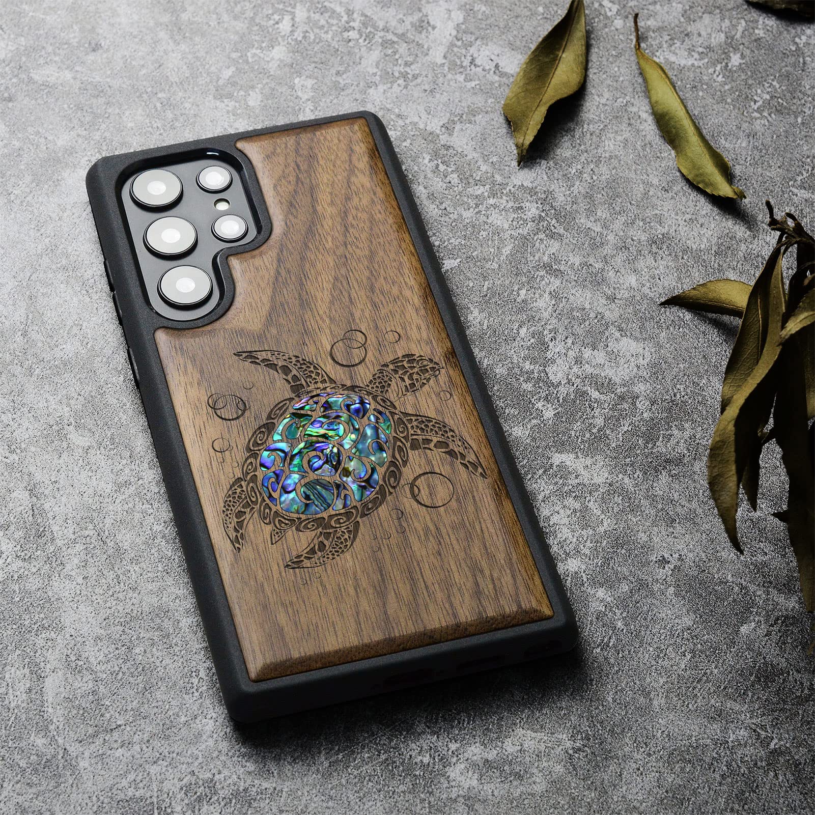 Carveit Funda de Madera Compatible con Galaxy S23 Ultra Carcasa Grabado en Madera e incrustación de mejillones Bumper TPU para Samsung S23 Ultra Accesorios Única (Nogal-Tortuga Marina)