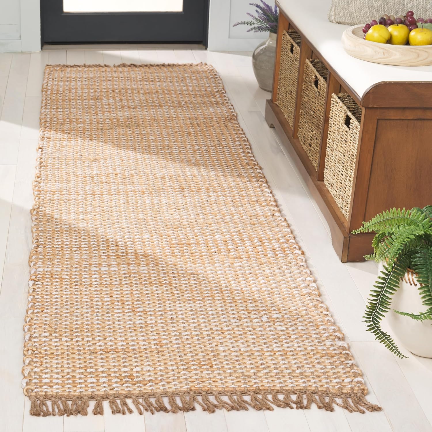 SAFAVIEH Area Rug 8x10 - Natural Fiber Collection - Large - Natural & Ivory, Handmade Wool, Farmhouse Style, Ideal for Living Room, Bedroom, Dining Space (NF816A)
