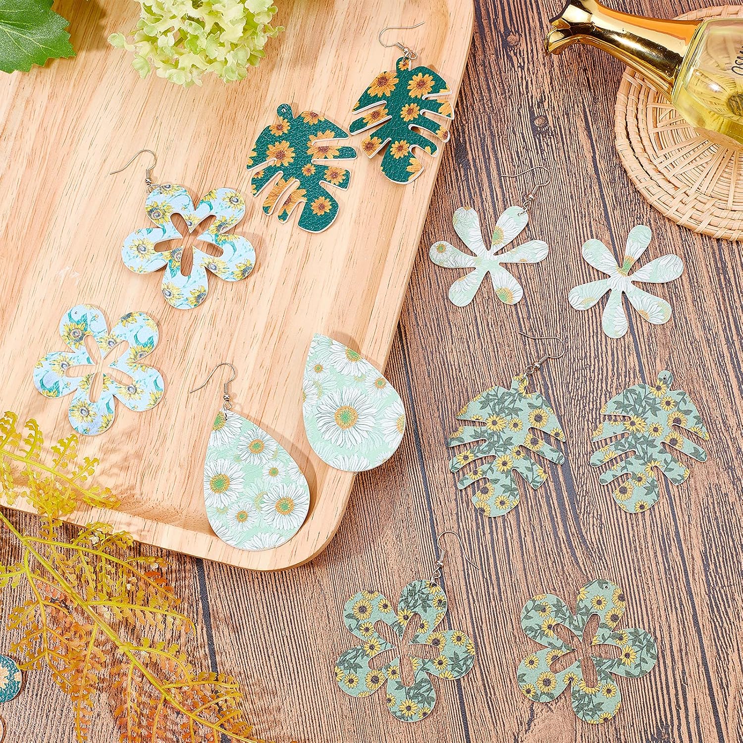 SUNNYCLUE 134Pcs DIY 16 Pairs Sunflower Printed Fall Charms Thanksgiving Faux Leather Charm Earring Making Kits Flower Leaf Teardrop Dangles for Women Earrings DIY Jewelry Findings Making Crafts