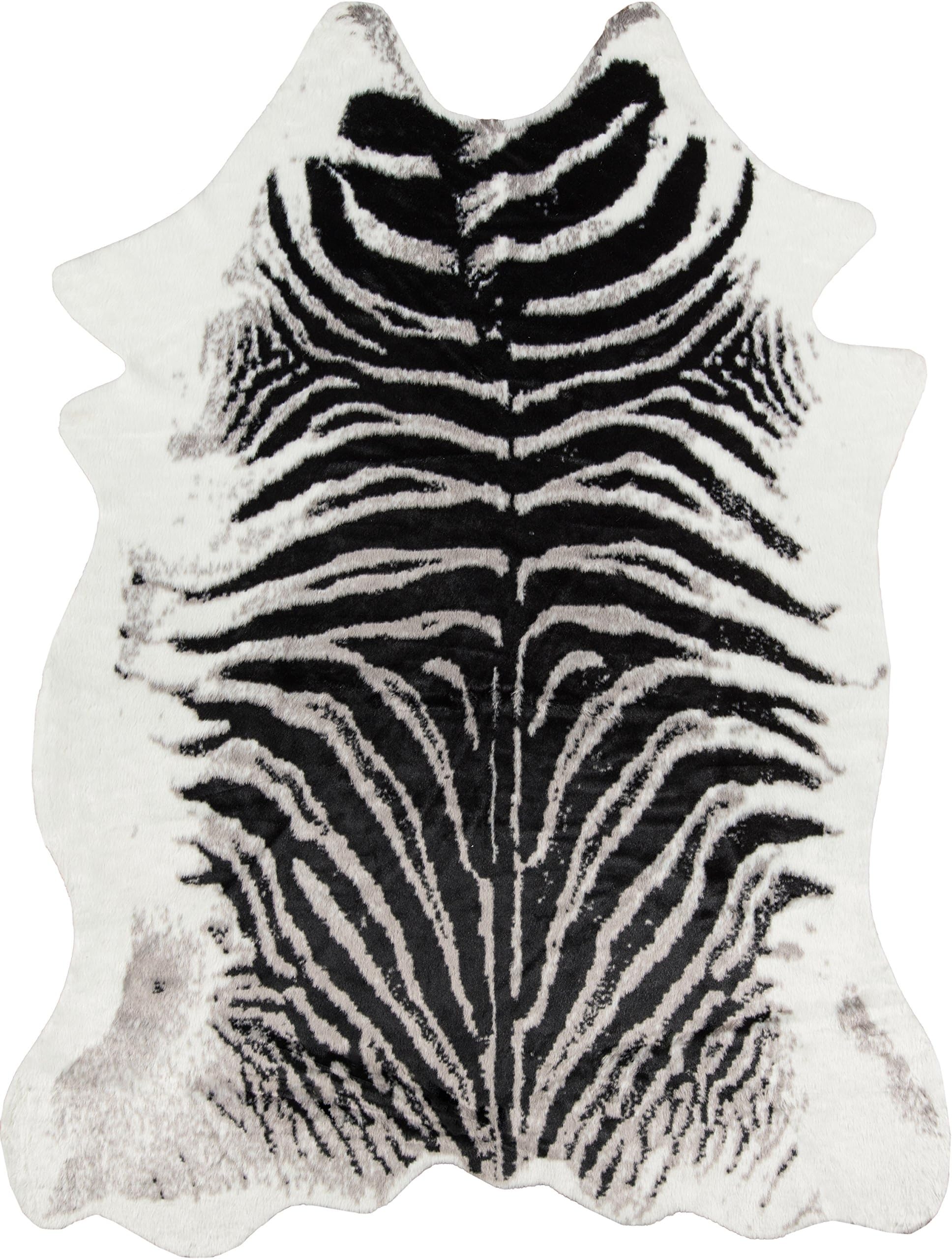 Erin Gates by Momeni (1.5m x 2.1m, Black) - Acadia Collection Zebra Faux Hide Area Rug 1.5m X 2.1m, Black
