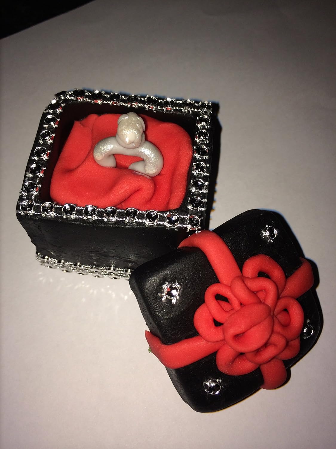 Edible Engagement Ring Cake Topper Decoration (3x3) Amazon.co.uk Grocery