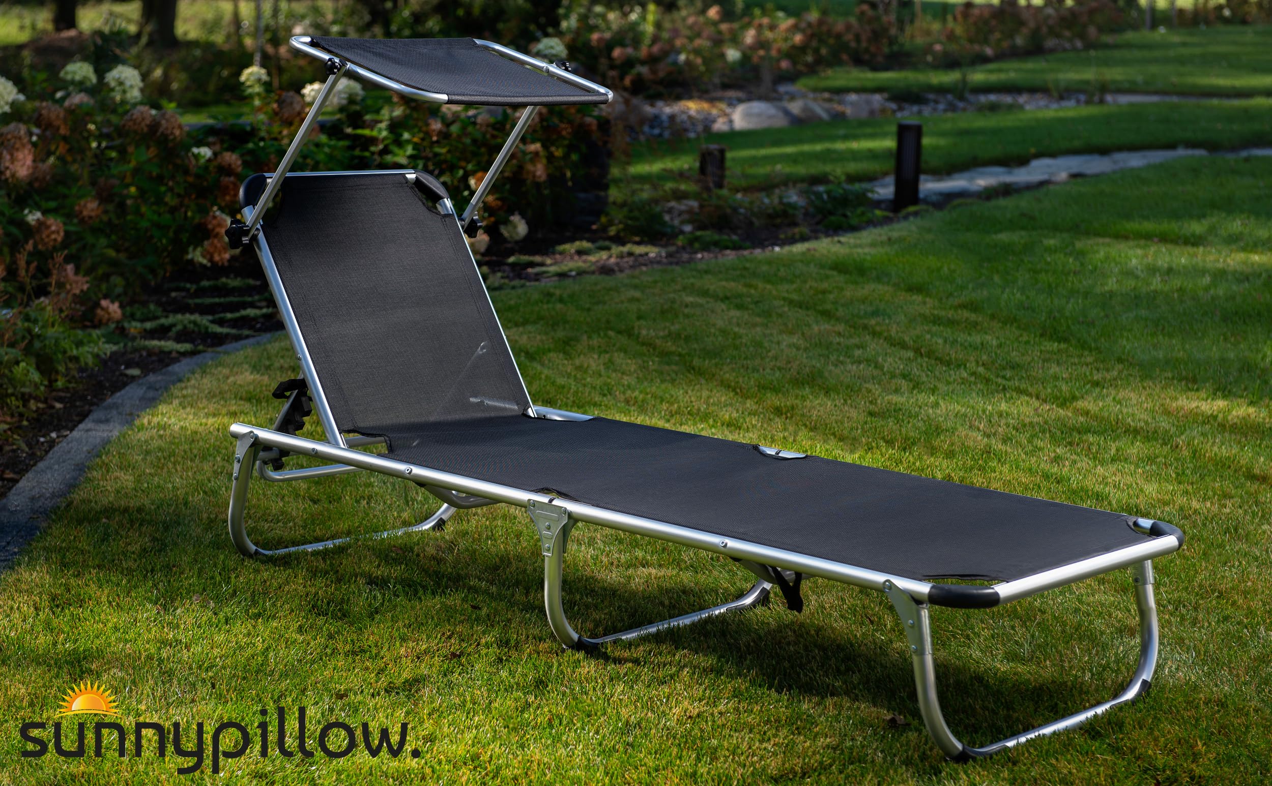 sunnypillow 2er Set Sonnenliege mit Dach, Strandliege klappbar leicht - 150 kg belastbar - Gartenliege aus Aluminium für Garten Balkon Terrassen - Liege mit 7 Fach Verstellbarer Rückenlehne - Schwarz