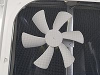 Vista 4 de Ventilación RV de techo con masilla y tornillos y ventilador de 12 voltios