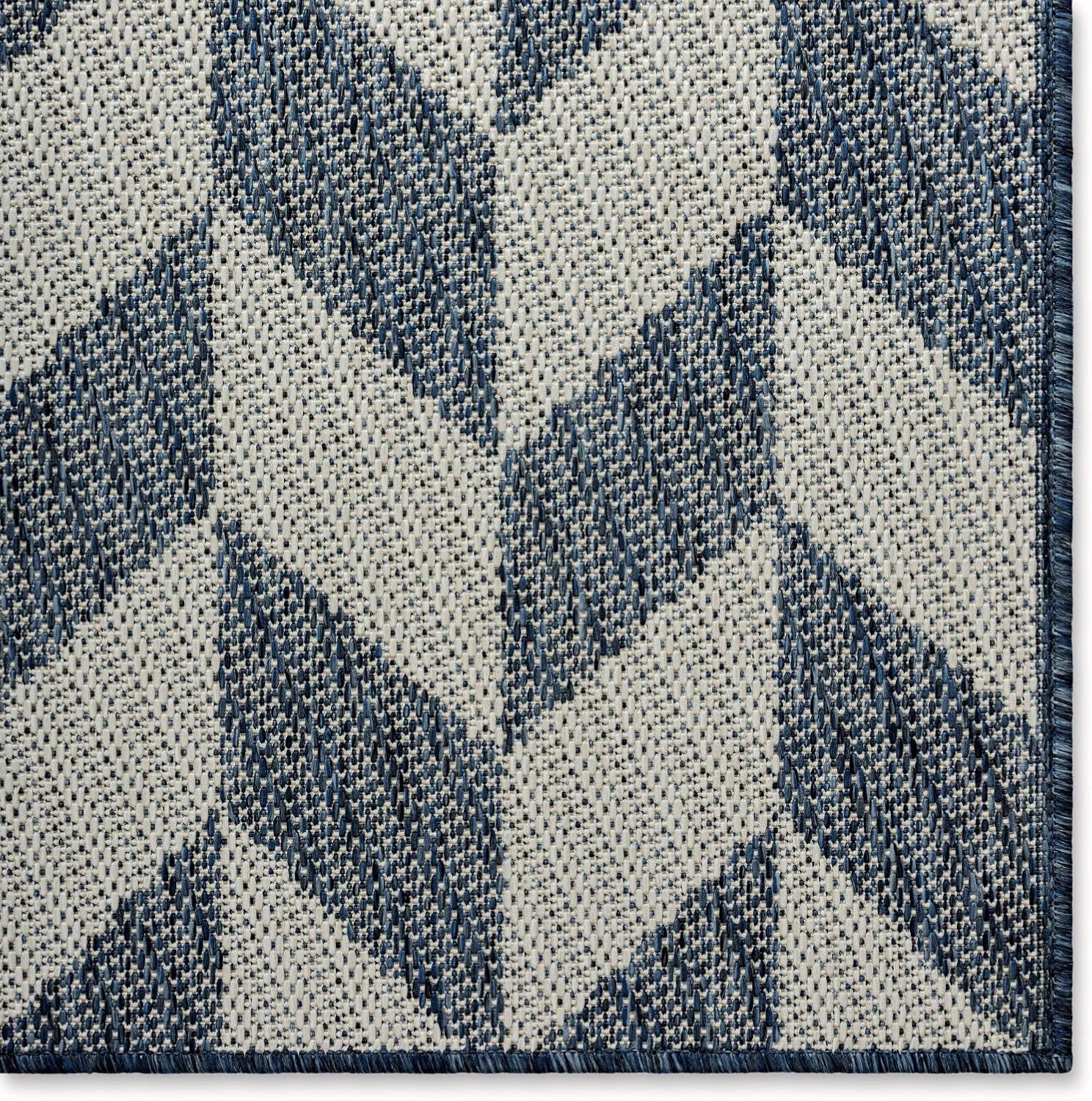 Nicole Miller New York Patio Country Calla Contemporary Herringbone Indoor/Outdoor Area Rug, Blue/Cream, 6'6"x9'2"