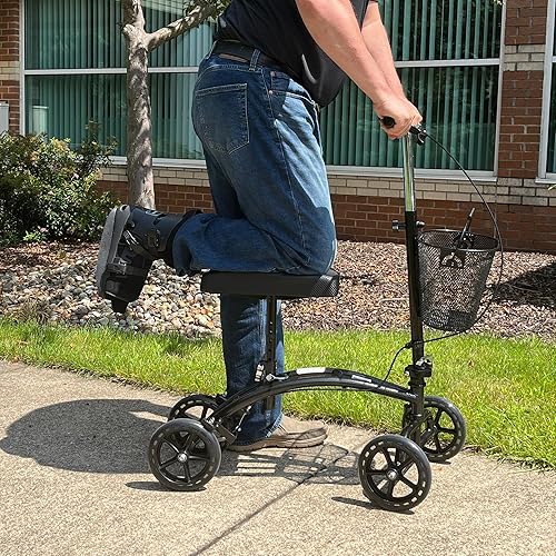 Miniatura 3 de Carex Patineta de rodilla para lesiones de pie con acolchado cómodo, scooter de rodilla orientable para lesiones de pie con freno de mano,