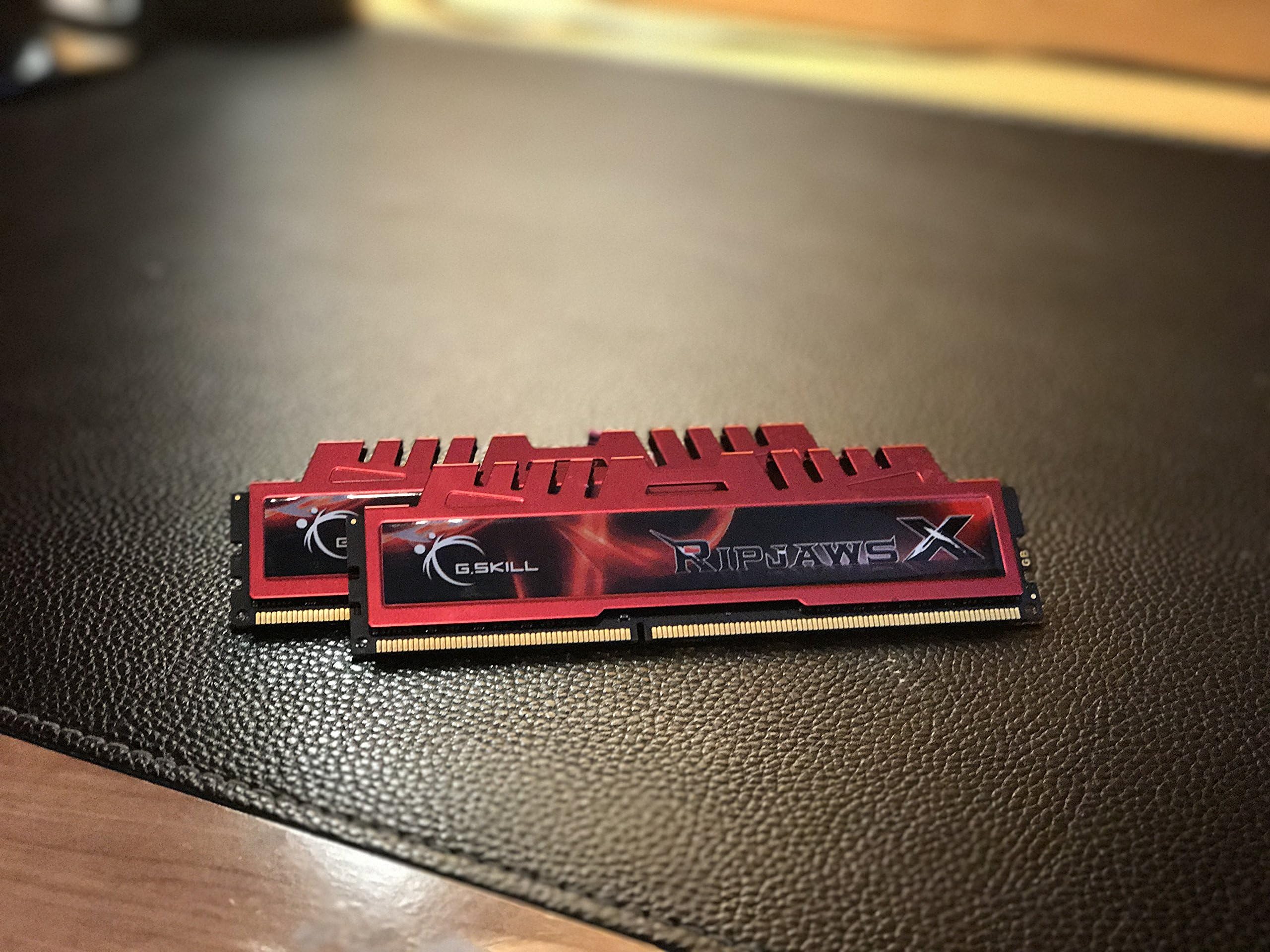 16Go Mémoire G.Skill DDR3 1600MHz PC3 12800 (9 9 9 24) 2x8Go Série