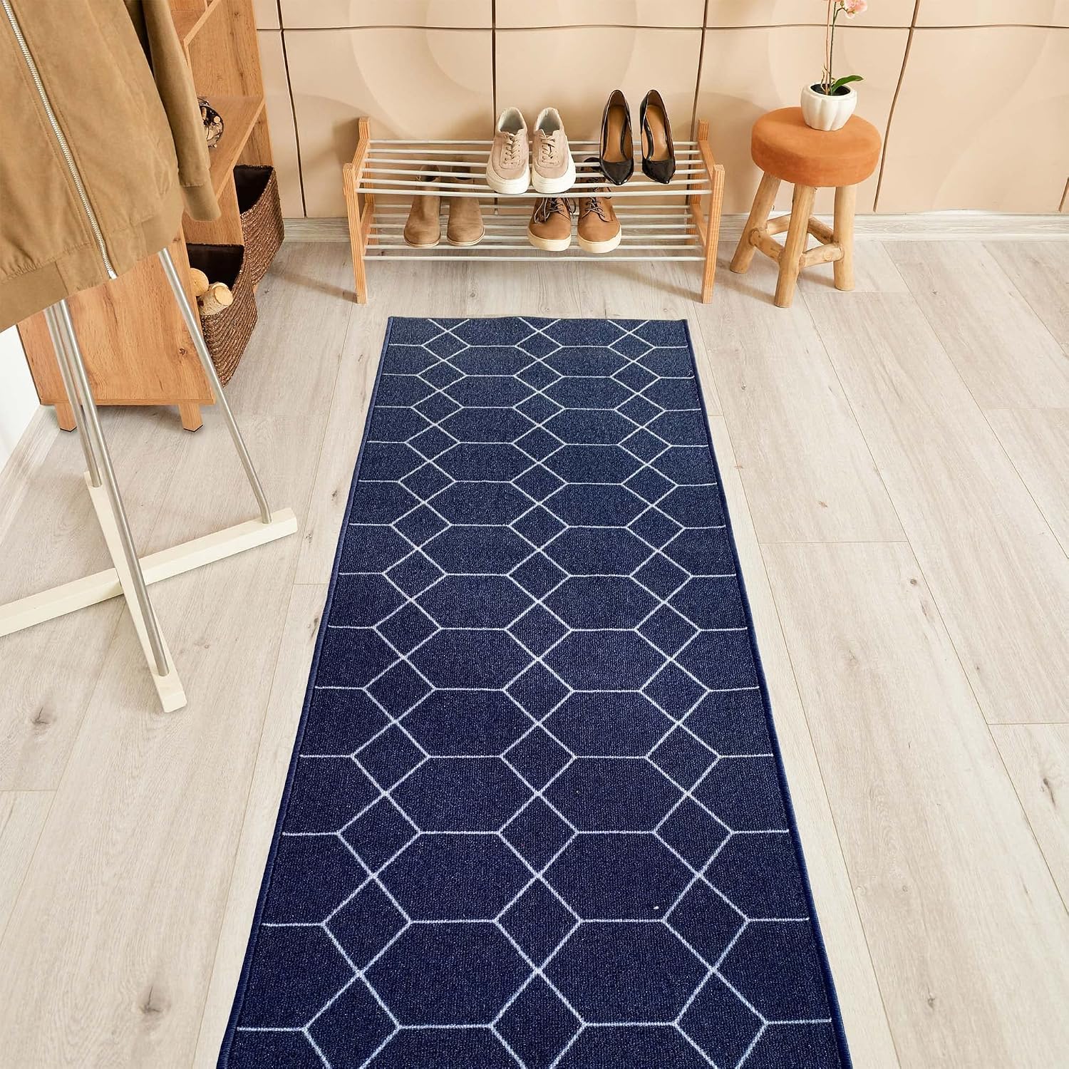 Hexagon Design Carpet Stair Treads – Slip Resistant – 8.5″ X 26.5″ – Aspen Design