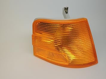Volvo 8080853 Turn Signal/Parking/Side Marker Light Lens