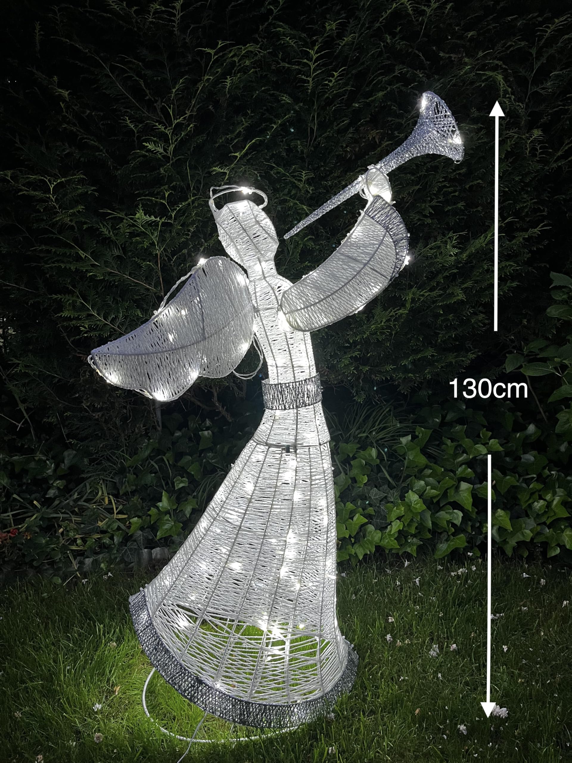 Relax Serie - Angelo LED grande, figura decorativa a LED, decorazione per giardino, stanze, Natale, bianco e argento, 130 cm. trasformatore con timer, bianco freddo, IP44, esterno e interno