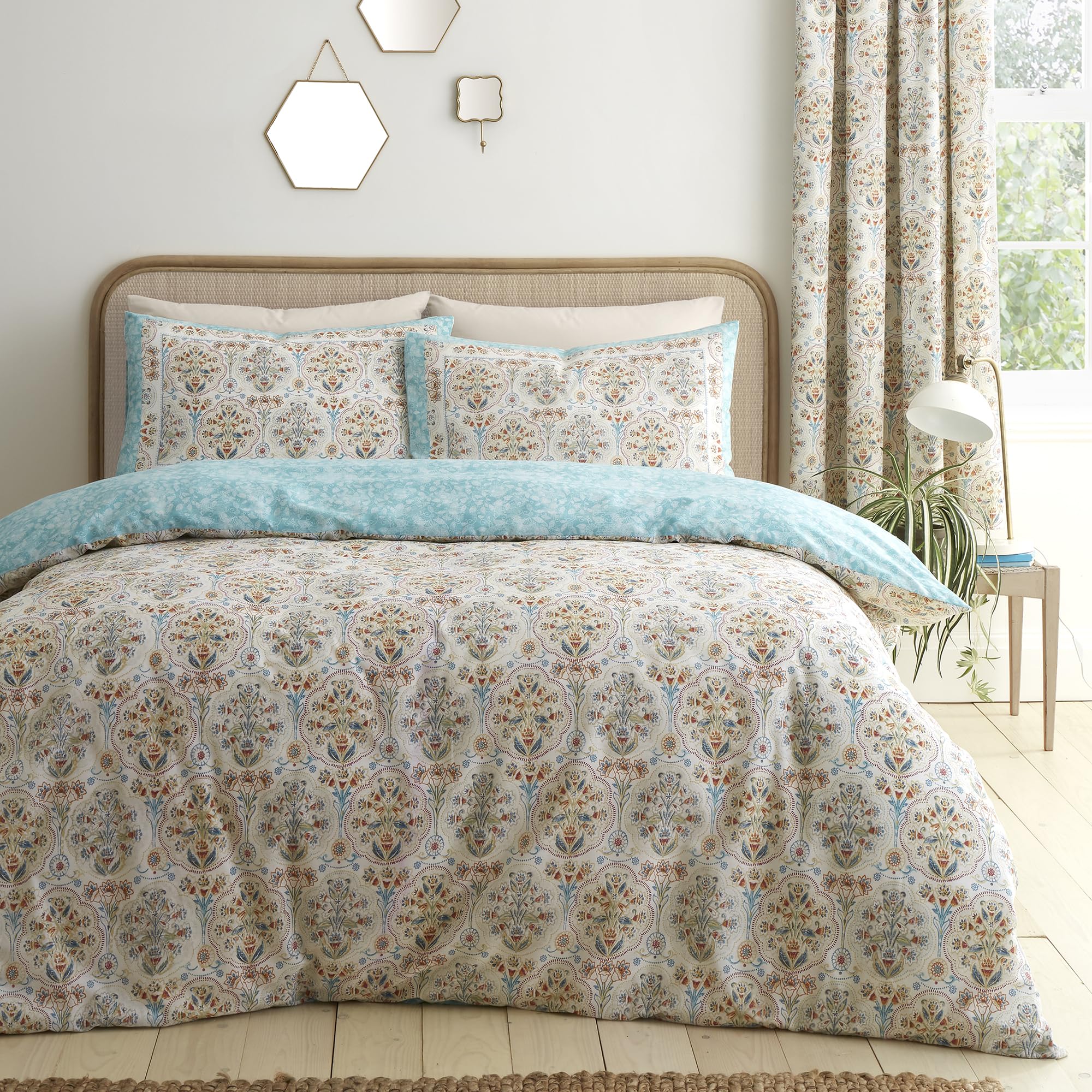 Edena Decorative Floral Cotton Blend Floral Duvet Cover Set