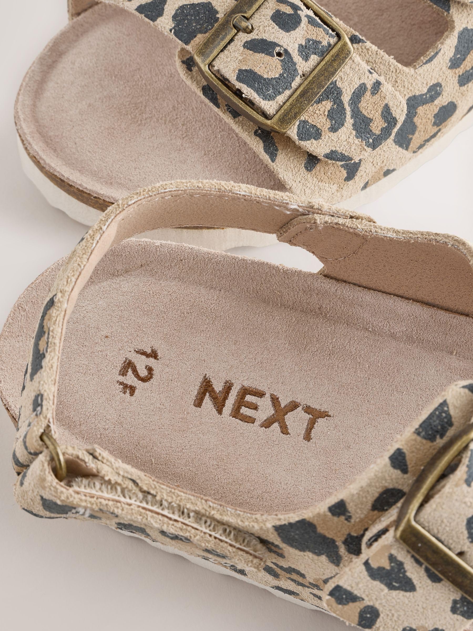 NEXT Mädchen Sandalen mit Korksohle und Klettverschluss