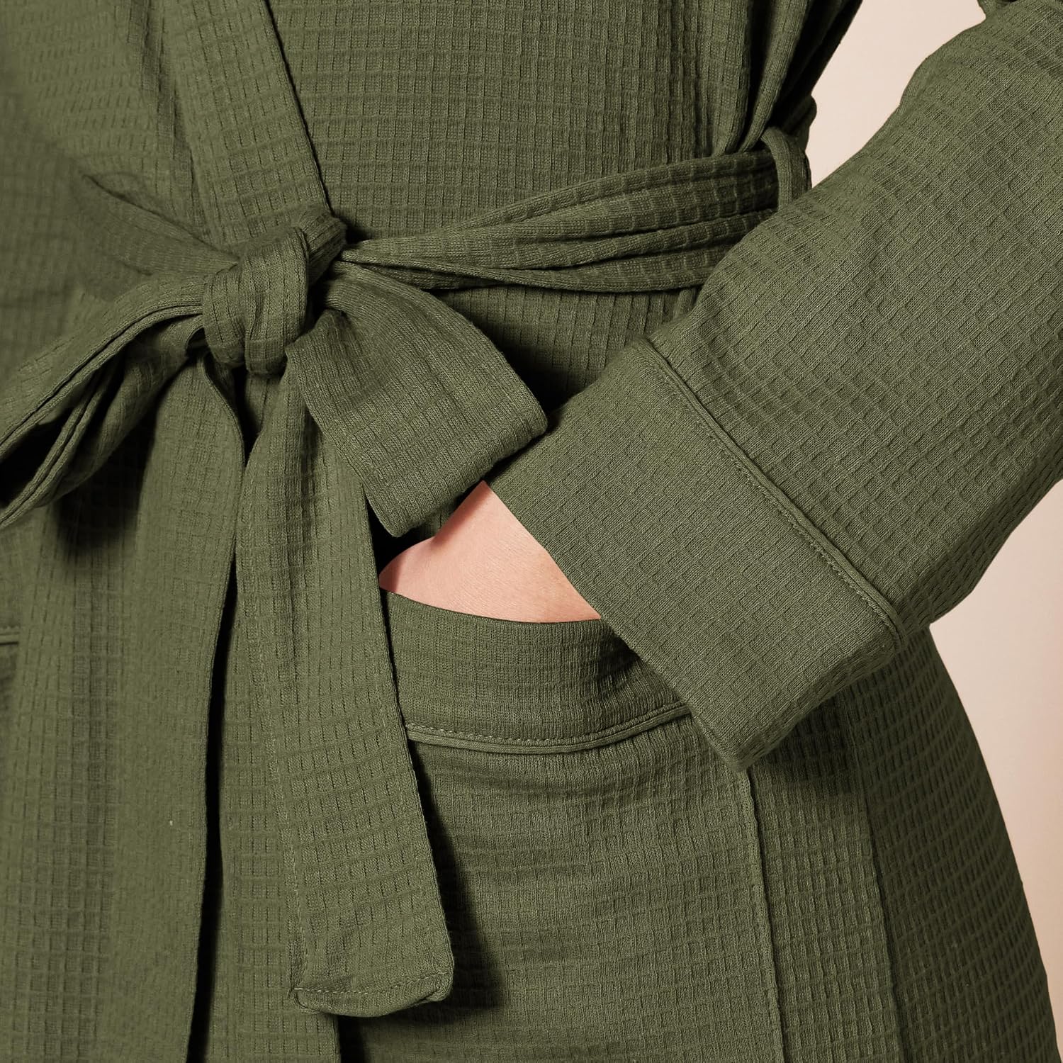Amazon Essentials Women's Lightweight Waffle Full-Length Bath Robe (Available in Plus Size) image 4