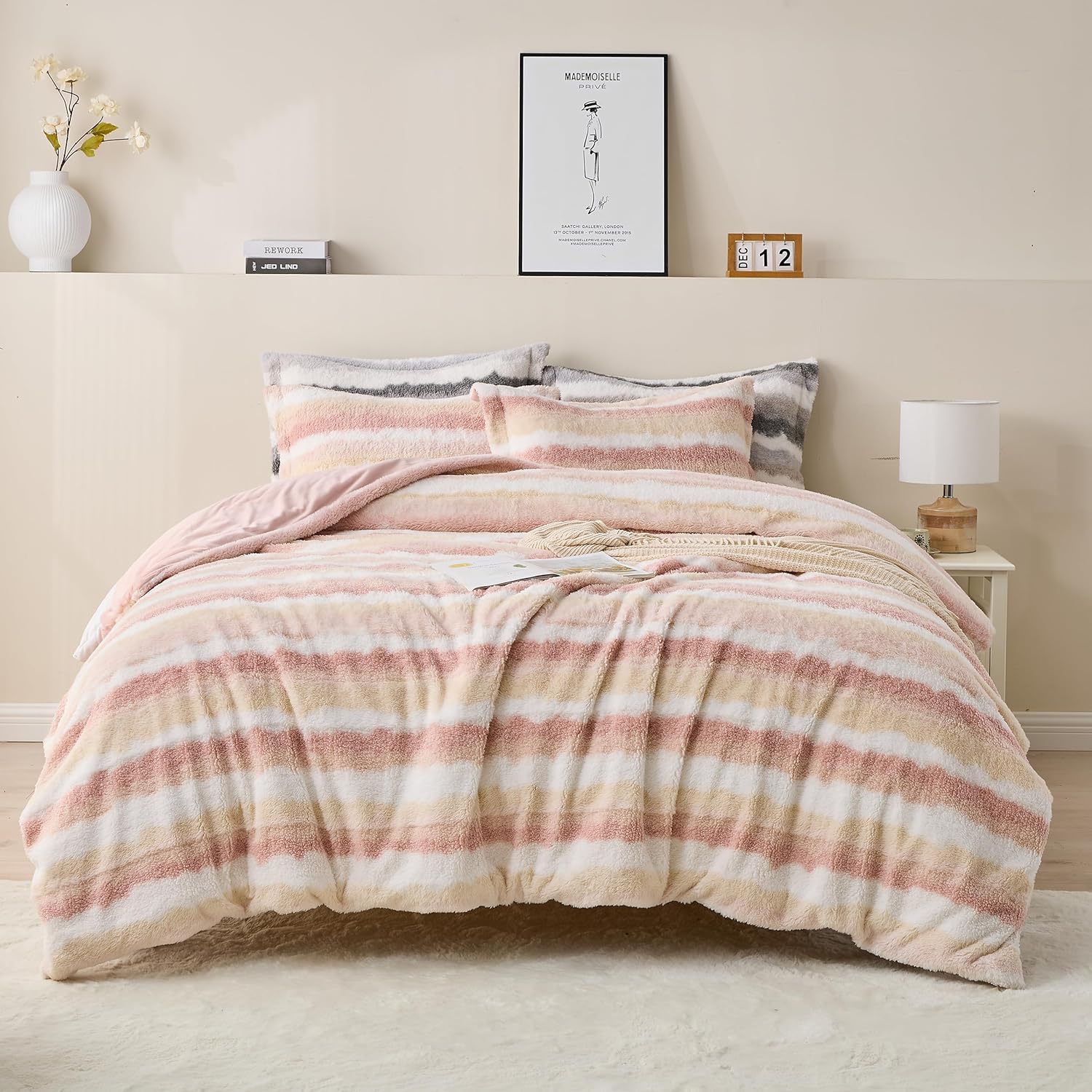Simple&Opulence 100 Polyester Plush Fluffy Striped Duvet