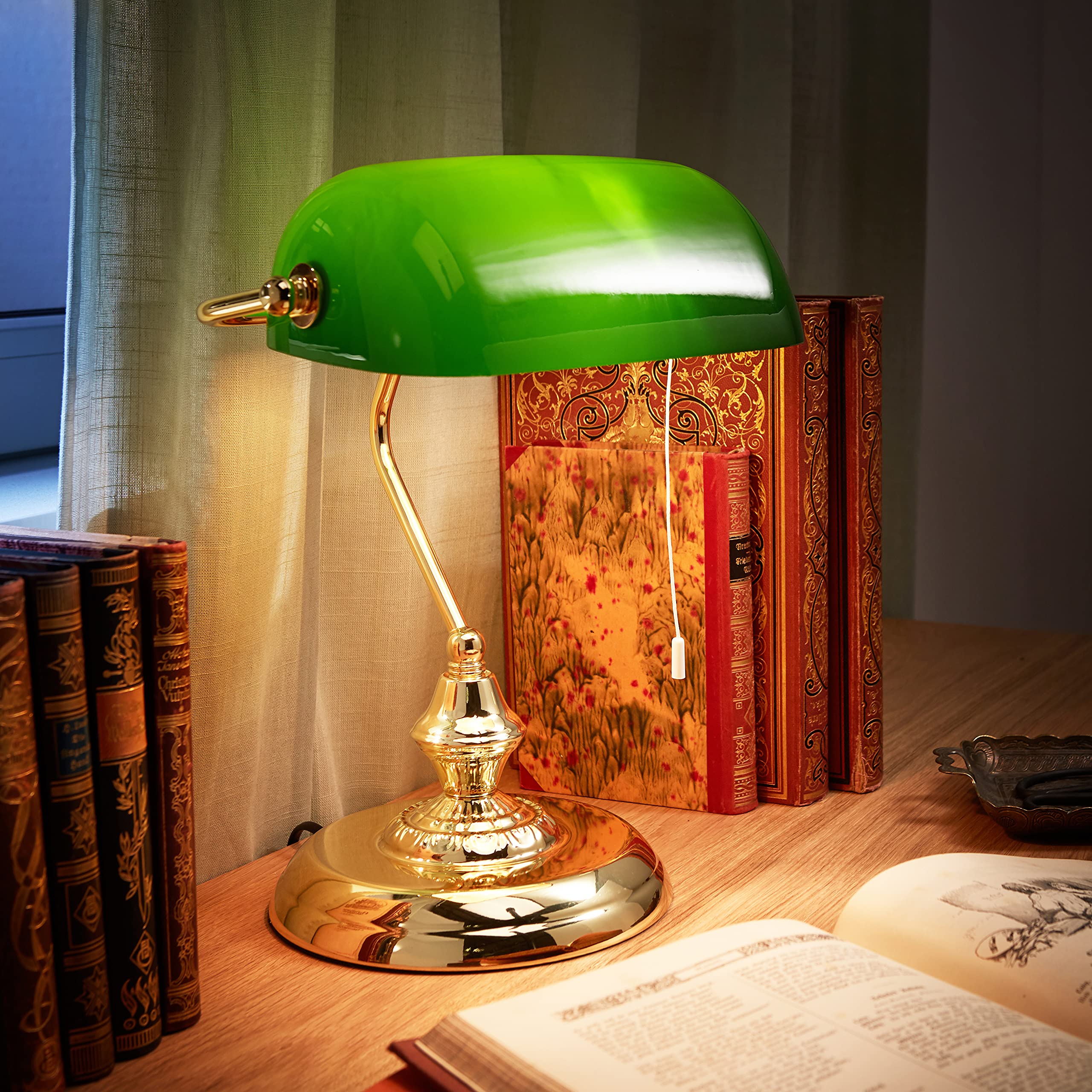 Relaxdays Bankerlampe mit Zugschalter, grüner Schirm, runder Sockel, Vintage Design, Glas, HBT: 31x22,5x18,5cm, Messing, Grün