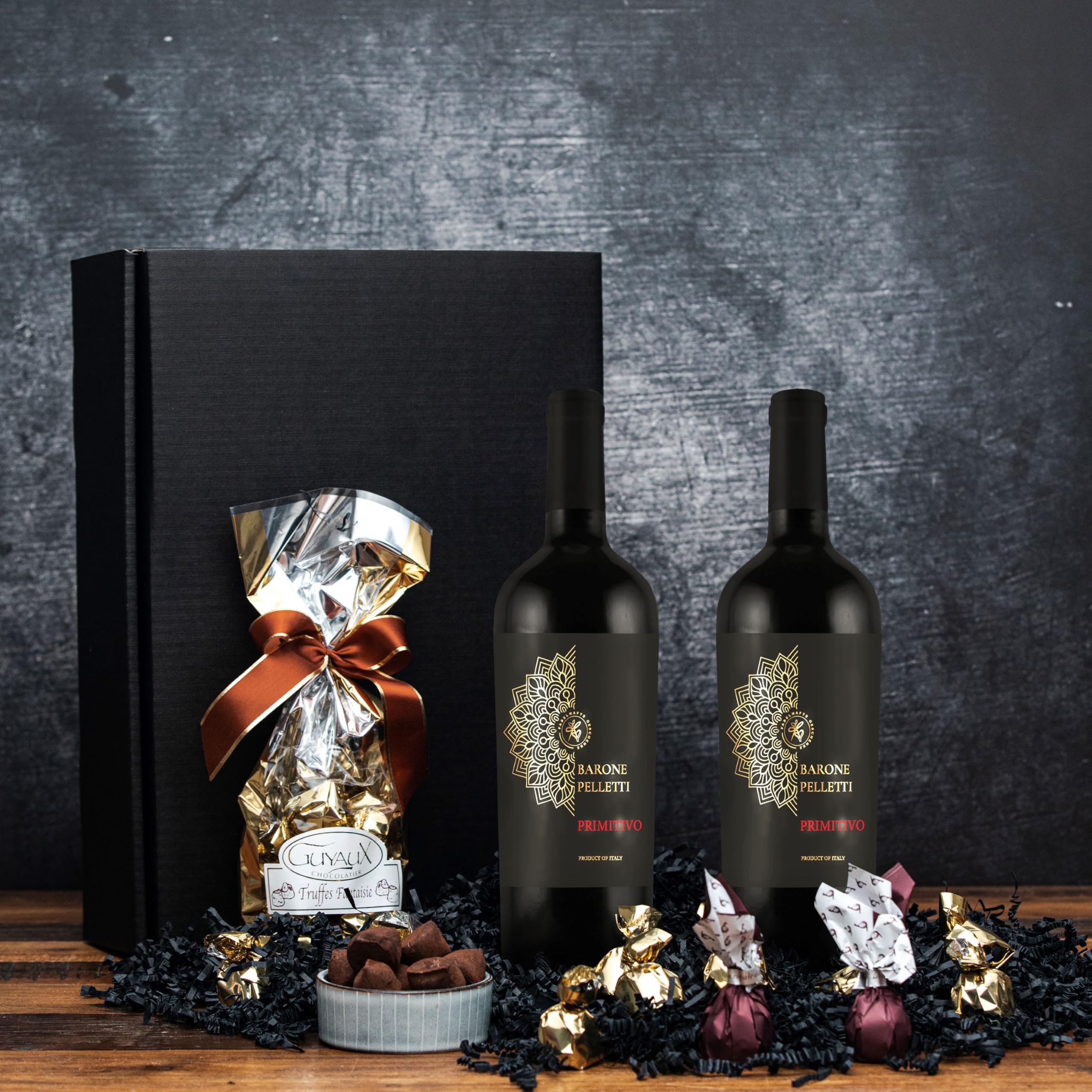 Geschenkset Rotwein Primitivo Barone Pelletti mit Schokoladentrüffeln & Feigen in Schokolade | Präsentkorb Wein & Schokolade | Edles Geschenk für Genießer, Männer & Frauen, Geburtstag, Weihnachten