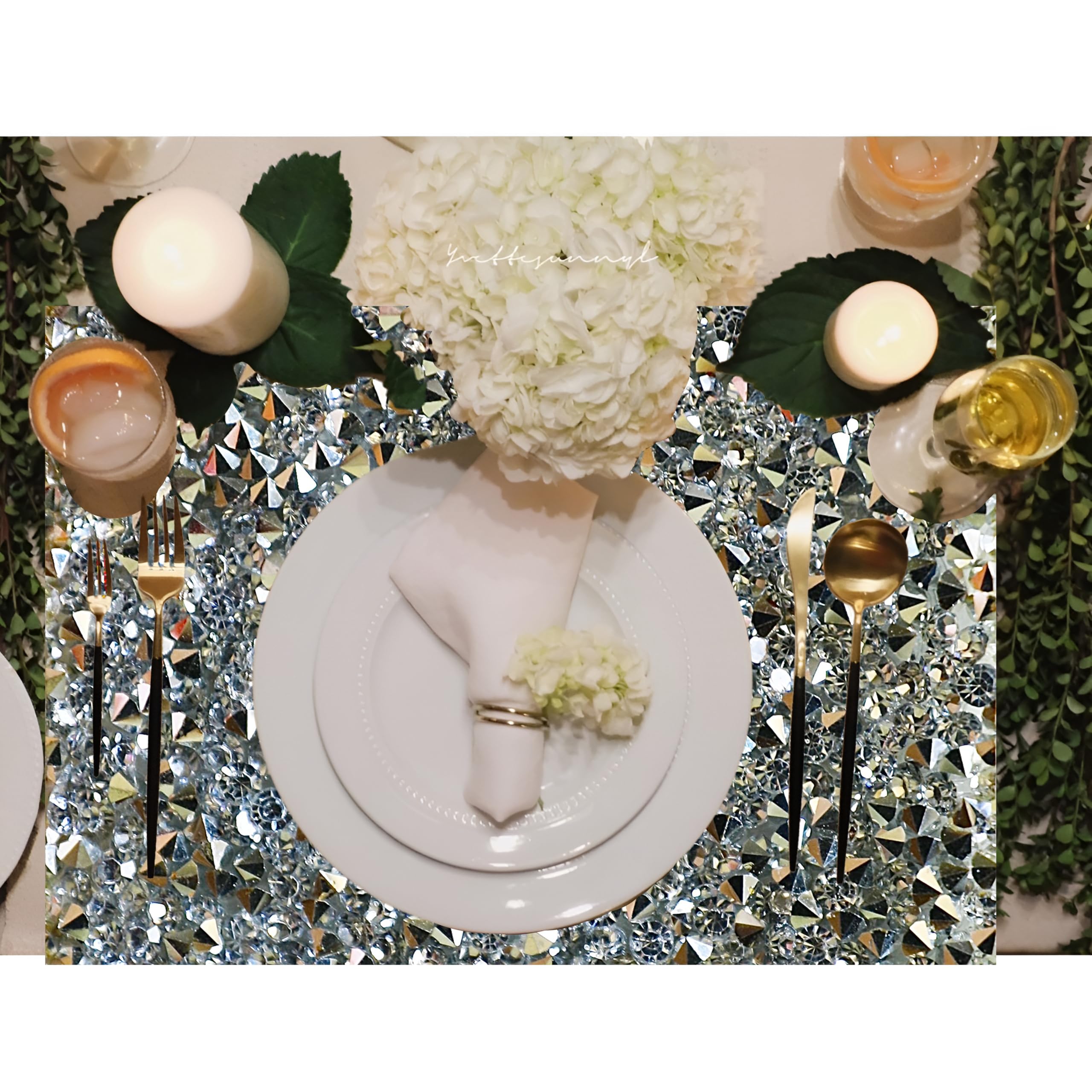 Sets De Table Cumouna – Lot De 4 – Strass Argentés 30,5x45,7cm – Résistants à La Chaleur Et Imperméables – Décoration De Table élégante