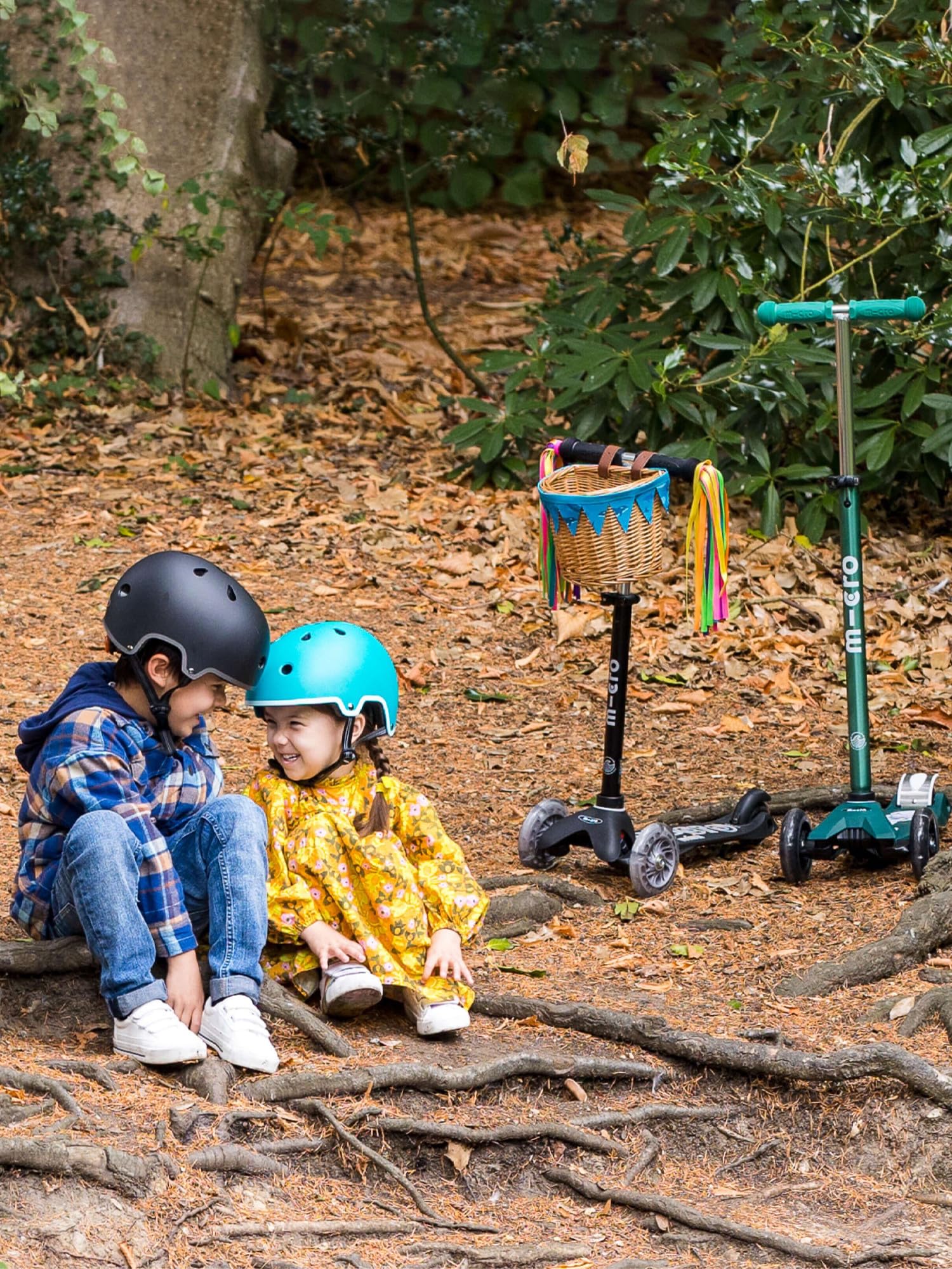 Micro, Maxi Micro Deluxe LED, 3-Rad-Kinderroller, 5–12 Jahre