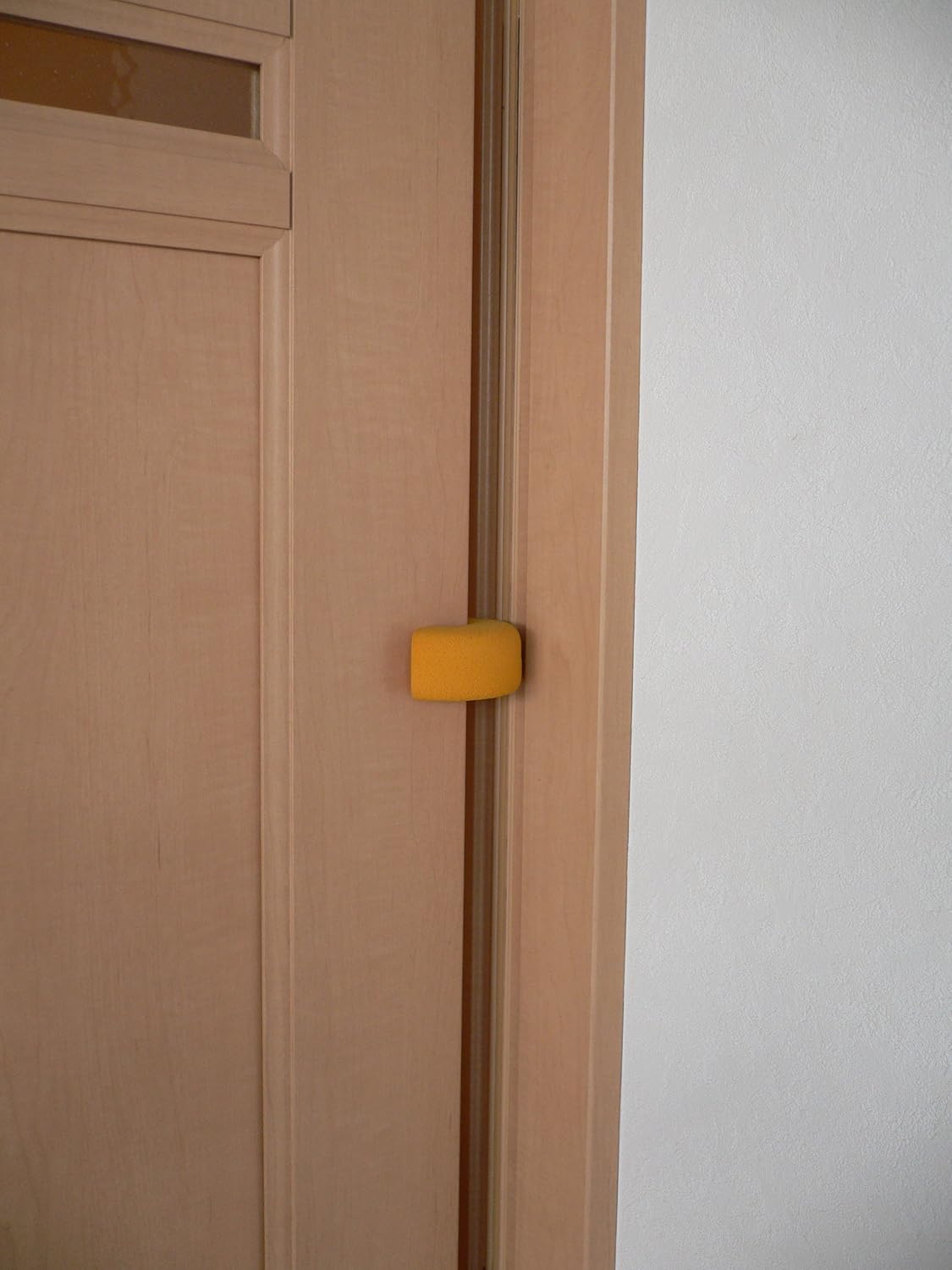 Amazon カーボーイ ドアストッパー イエロー ドアロック ストッパー ベビー マタニティ 通販