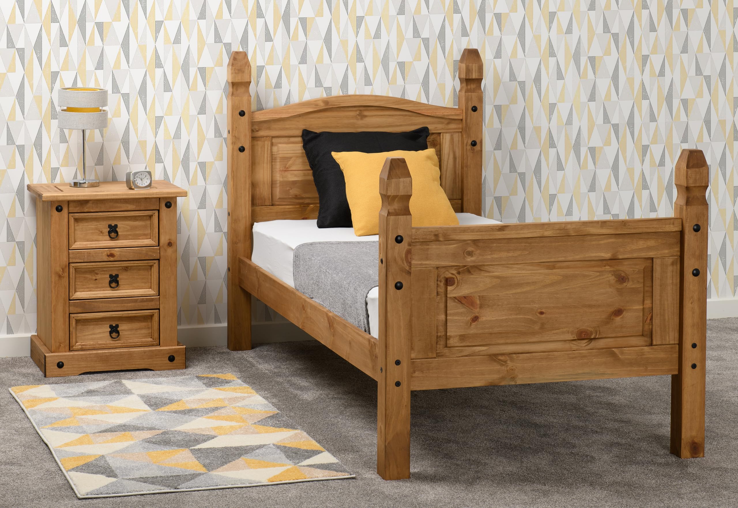 Seconique Corona 3' Single High End Bed in Distressed Waxed Pine