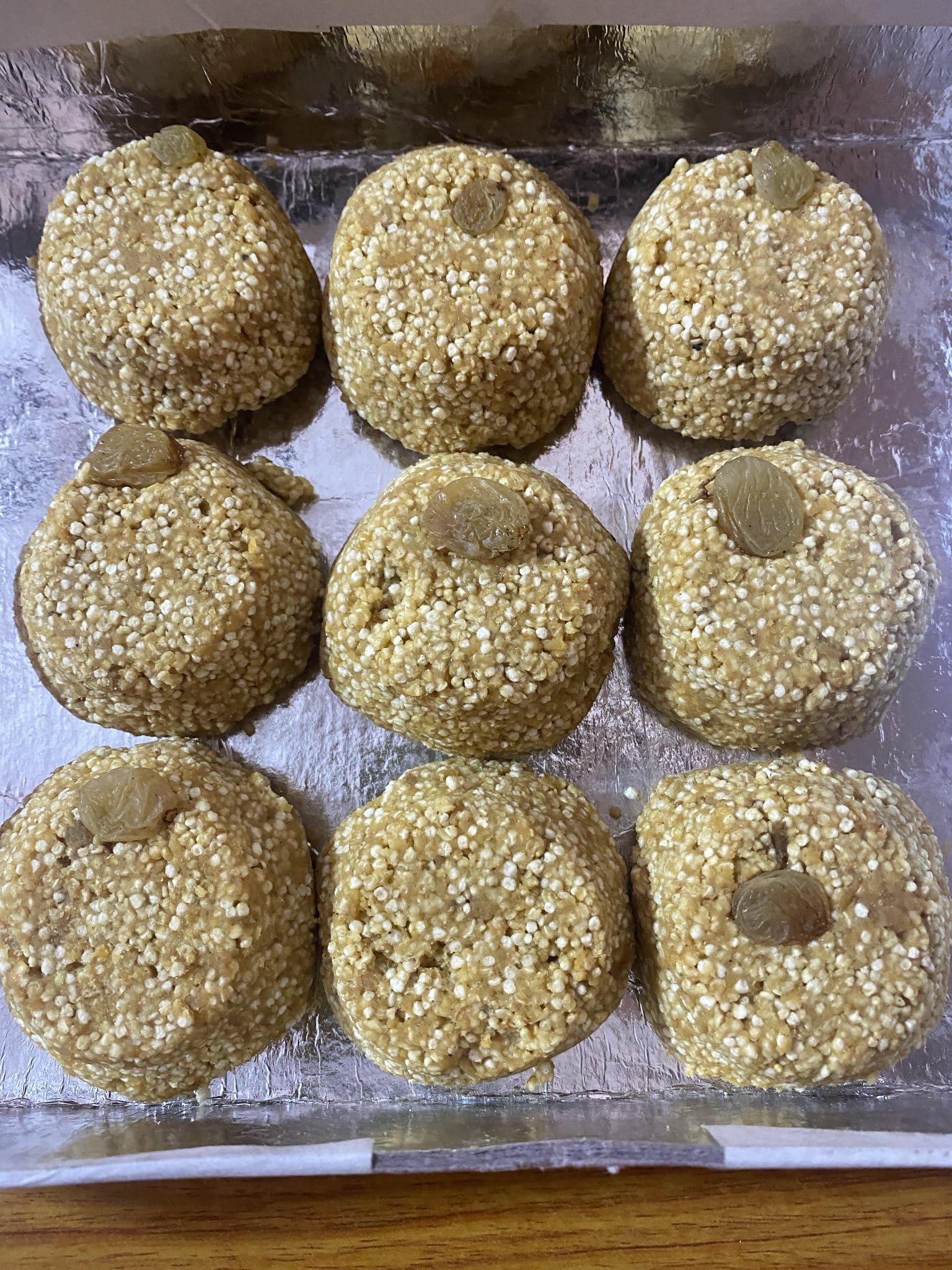 Bihari Brothers Khowa Khobi Laai Laddu 250 Grams-Pure Desi Ghee Prepared-Devotional Flavour Sweet-Pack Of 1 (B0CTB2TM3F) Amazon Price History, Amazon Price Tracker