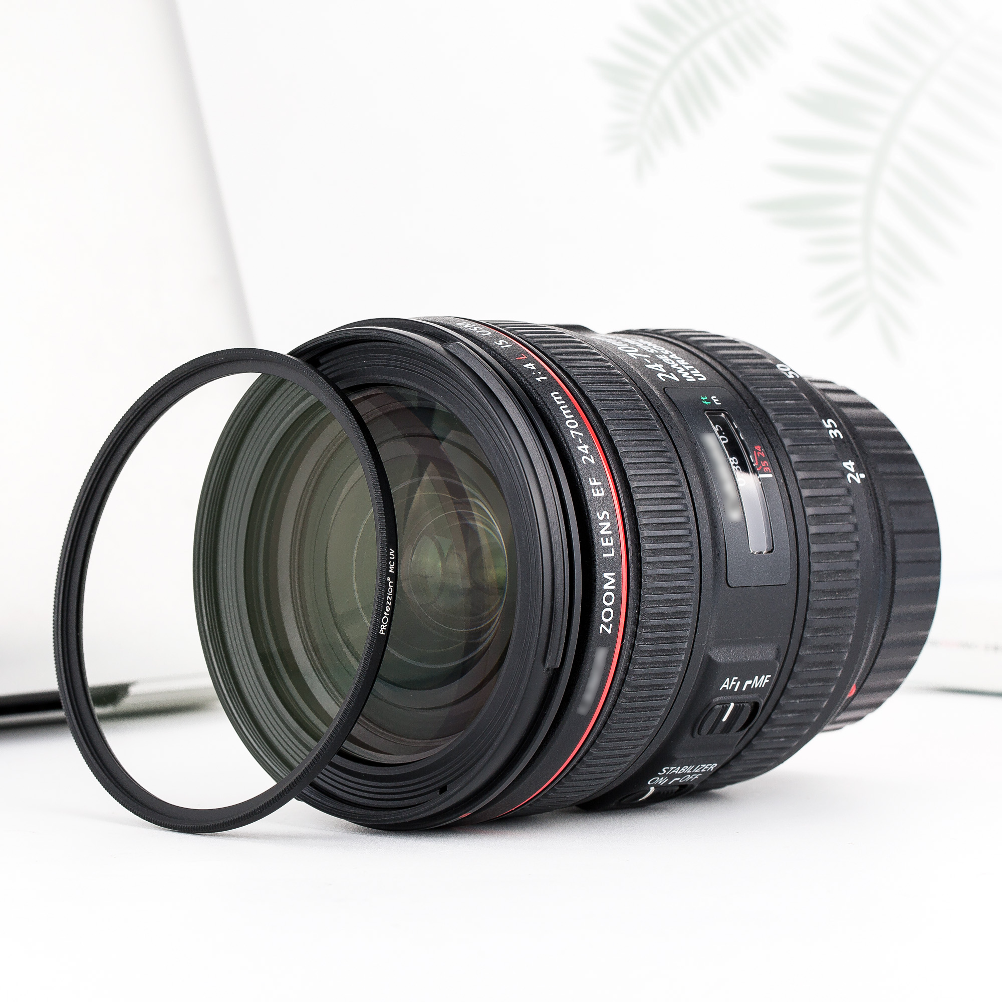 Canon EF-M 18-150mm F/3.5-6.3 IS STM Lens, Black