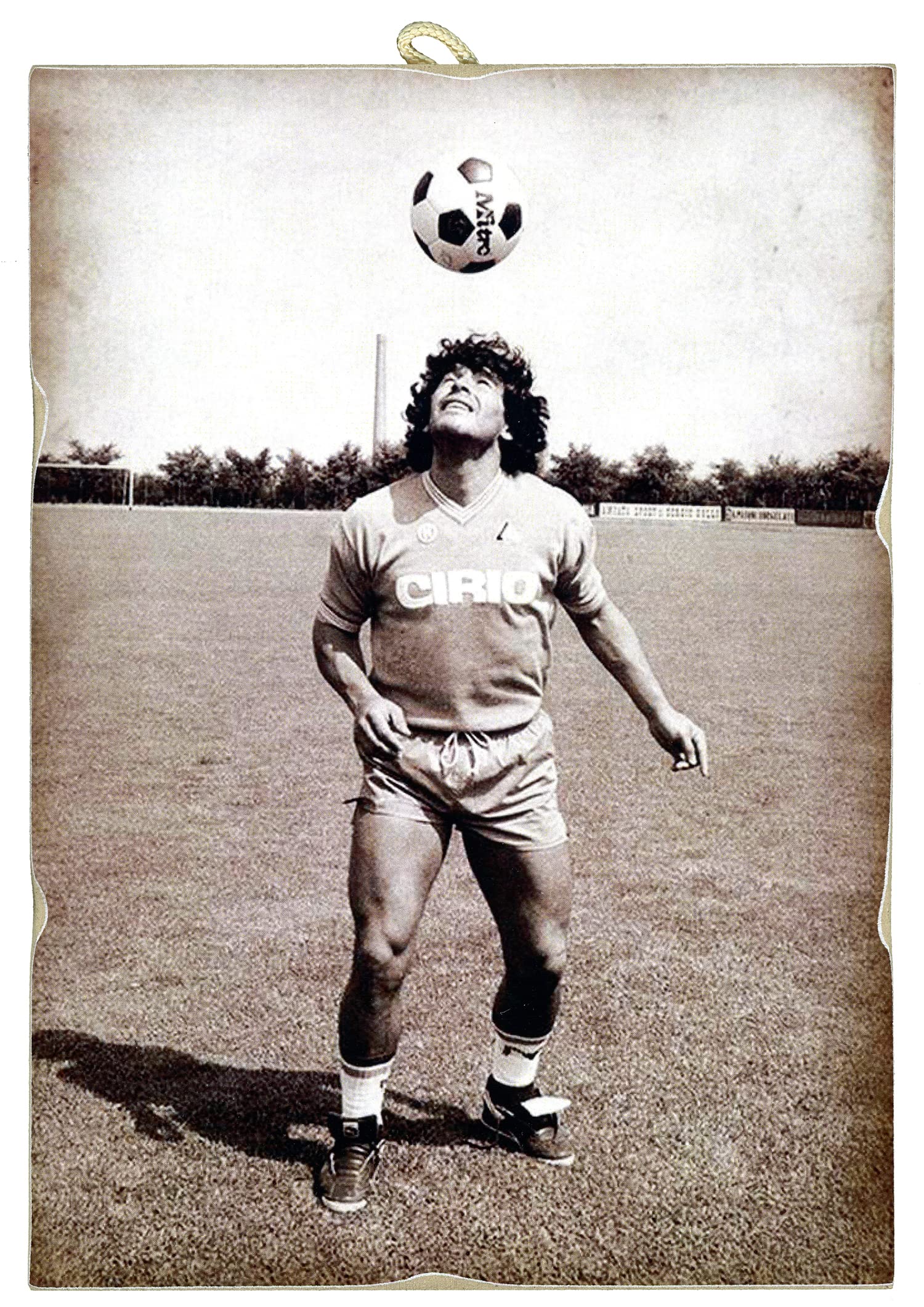 Tableau Vintage Maradona KUSTOM ART - Impression Sur Bois 25x18 Cm - Décoration Murale Football