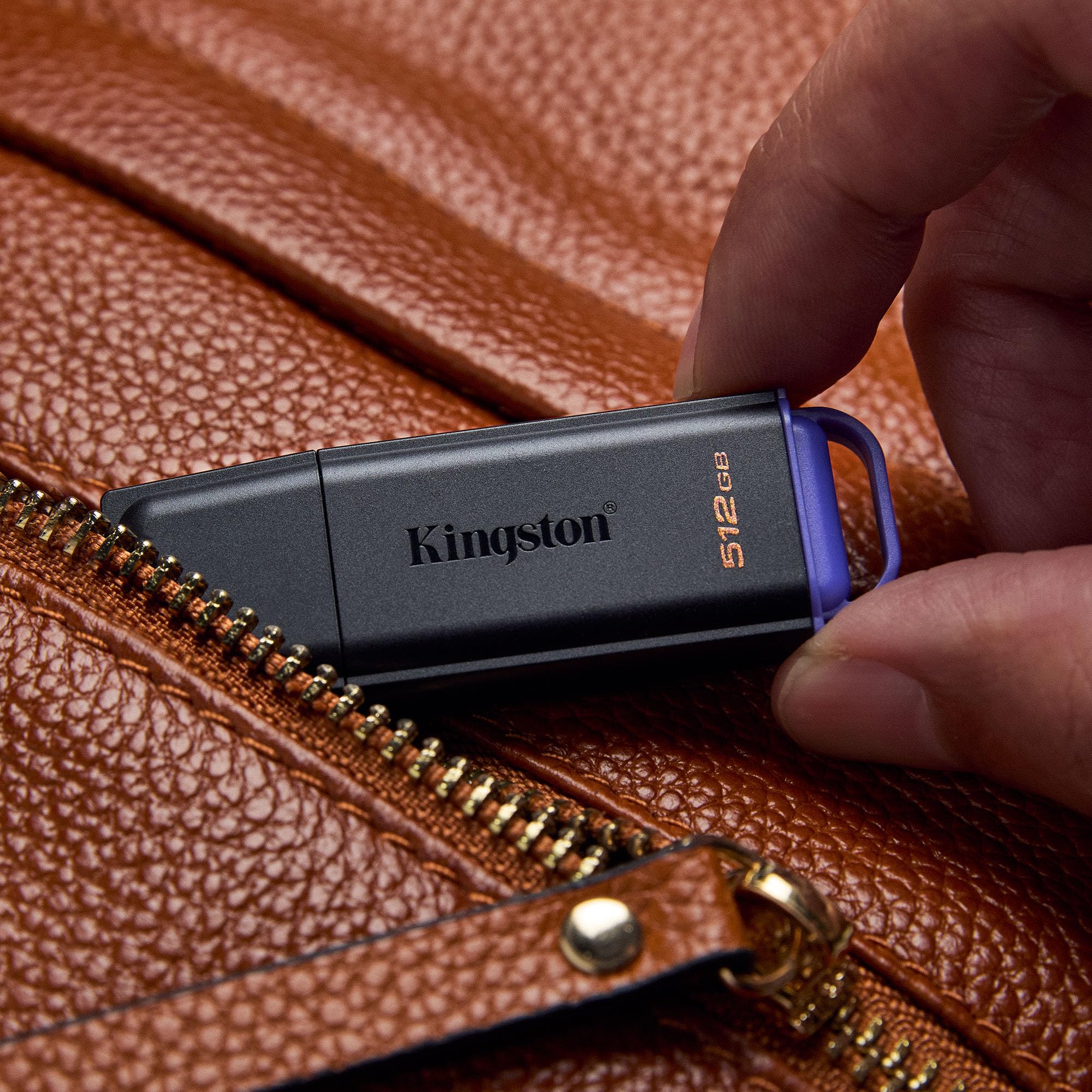 Memoria Pen Drive Kingston DataTraveler Exodia Portable DTXG2/512 - USB 512 GB 3.2 Gen 1 - Nero/Viol