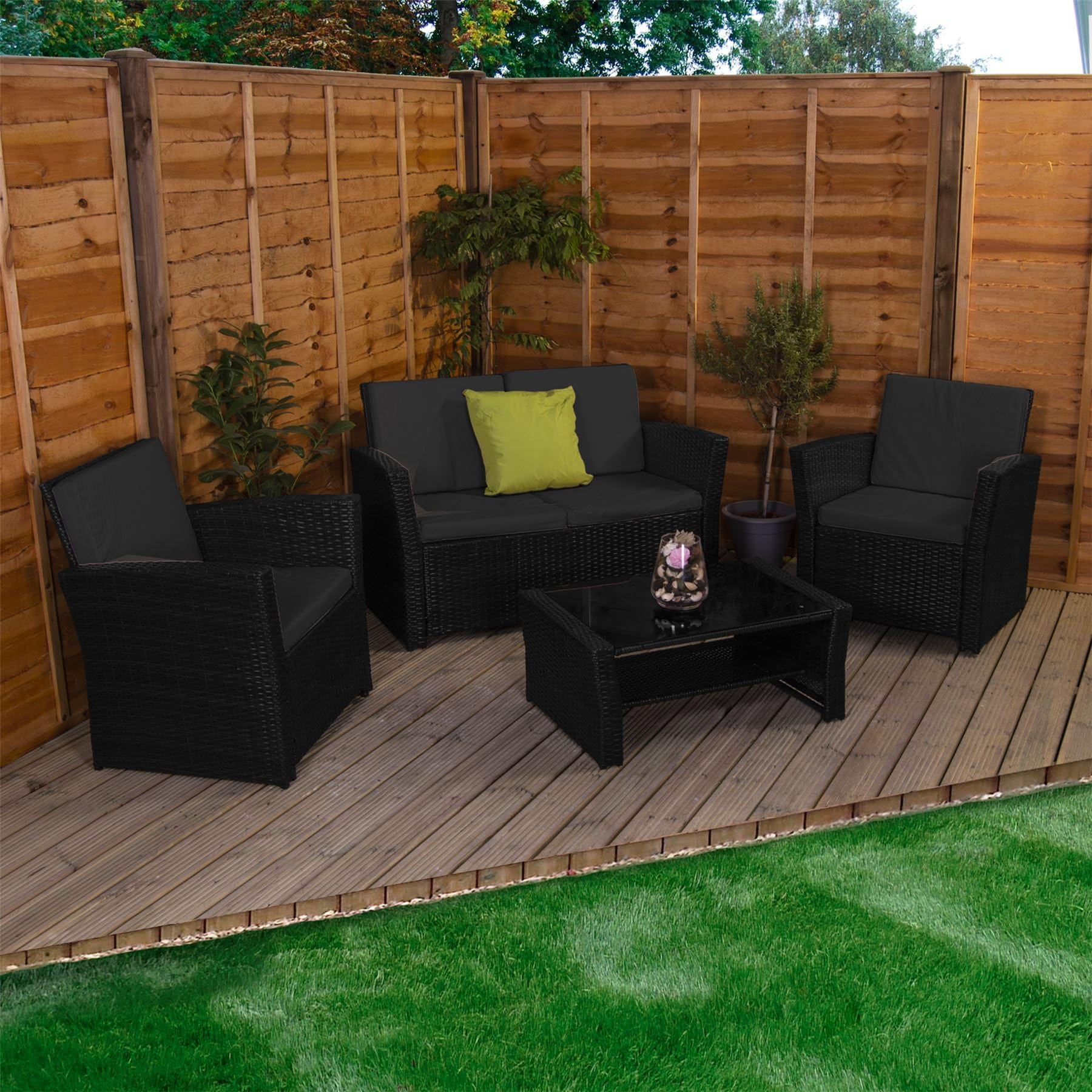 Garden Vida Mylor Garden Rattan Furniture 4 Seater Set, Grey & Black Outdoor Garden Patio Conservatory Lounge Sofa Coffee Table Glass Top Chairs Cushions UKFR