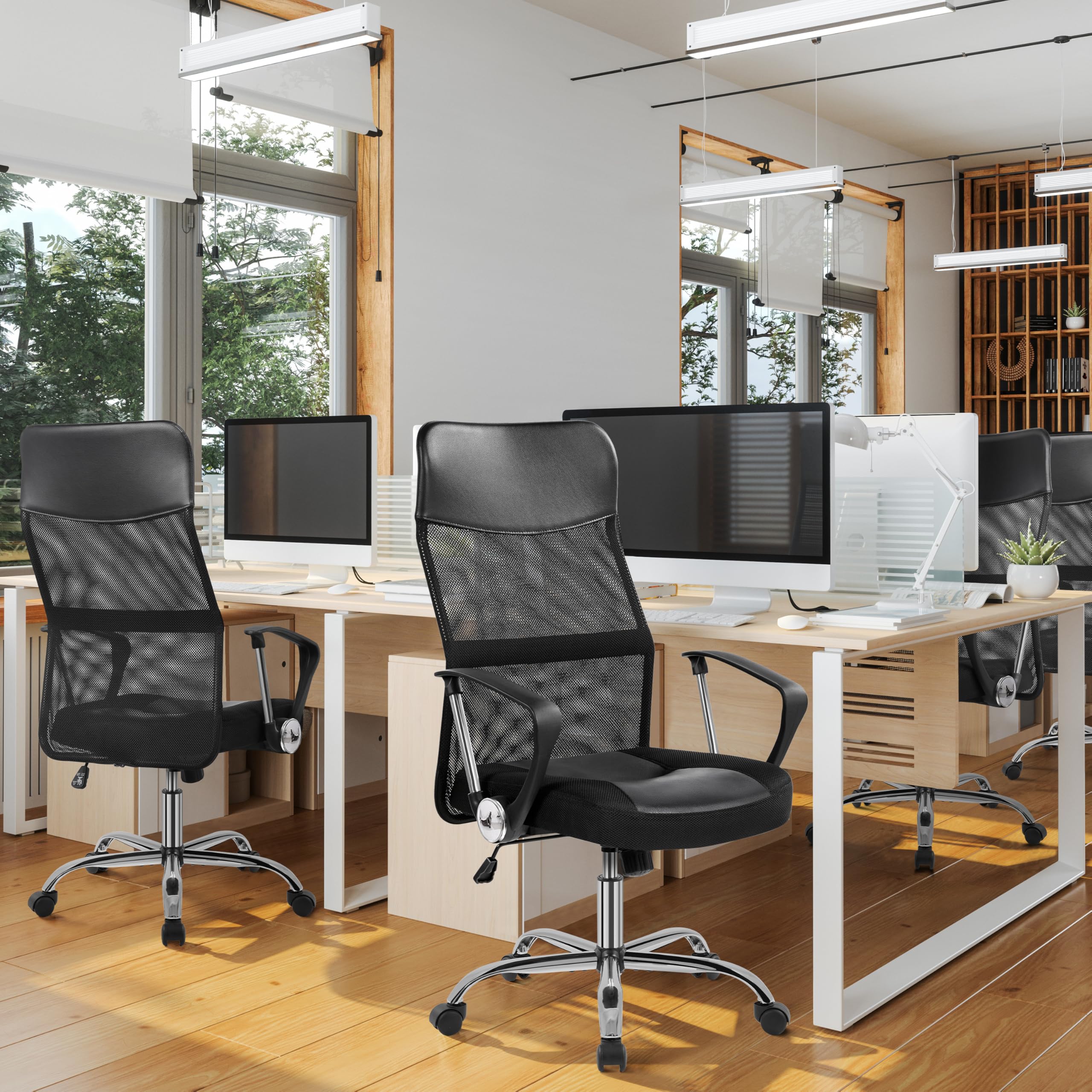 Sedia Ufficio Ergonomica Sedia da Scrivania Girevole Inclinabile in Rete Traspirante Schienale Alto Imbottita Altezza Regolabile con Braccioli e Rotelle Portata di 135kg Nera