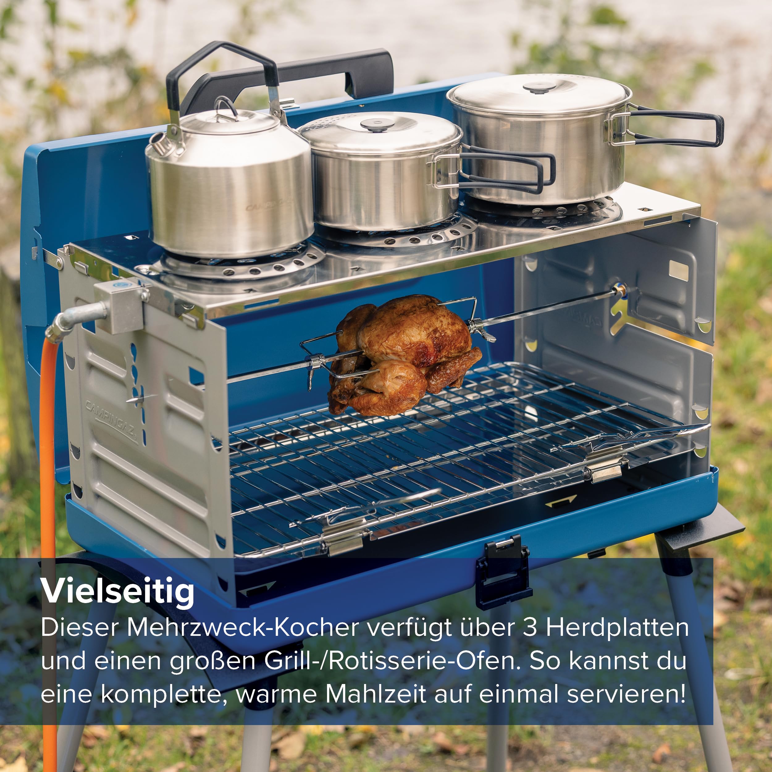 Campingaz Camping Grill Pueblo IV 200 SGR, Gasgrill Camping mit abnehmbaren Füßen, tragbarer Grill und 3-fach Kocher in einem Koffergrill, inkl. Drehspieß, 5.200 Watt, 72,5 x 54 x 108 cm