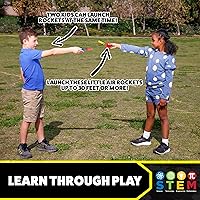 Vista 4 de Stomp Rocket The Original Squeeze Rocket, 10 cohetes, lanzacohetes de espuma suave, regalo STEM para niños y niñas, a partir de 4 años, divertidos