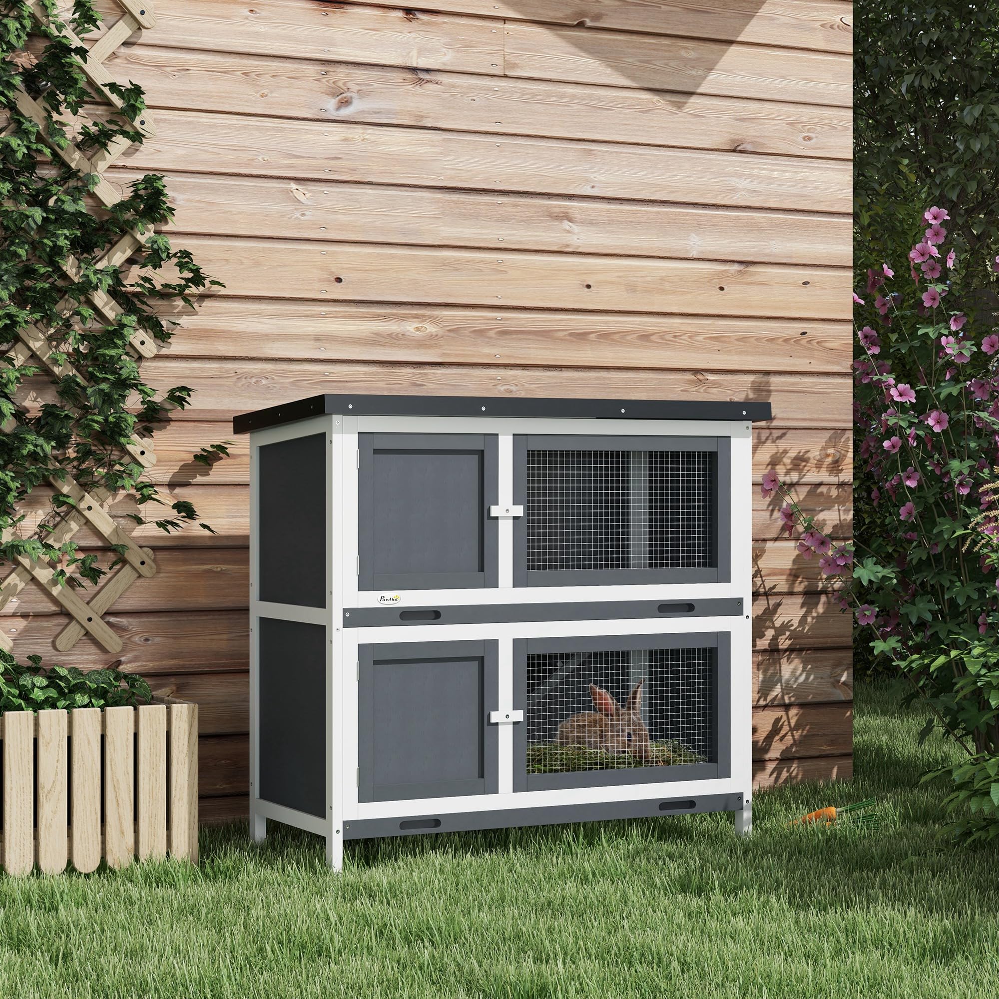 PawHut Conejera de Madera Jaula para Conejos de 2 Pisos 97x44x91 cm con Techo Asfáltico Puertas con Pestillo Bandejas Extraíbles y Rampa para 2 Conejos Gris