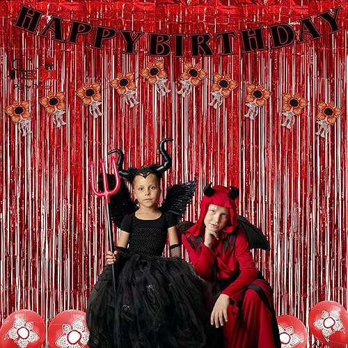 Miniatura 7 de GREATRIL Cortinas de flecos de oropel rojo y verde para fiesta de Navidad, telón de fondo de cabina de fotos, 3.2 pies x 8.2 pies x 4 paquetes