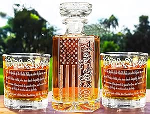 YJGS Whiskey Decanter Engraved We The People American Flag Decanter Set with 2 Glasses for Liquor Scotch Bourbon or Wine, Father's Day Patriotic Gift