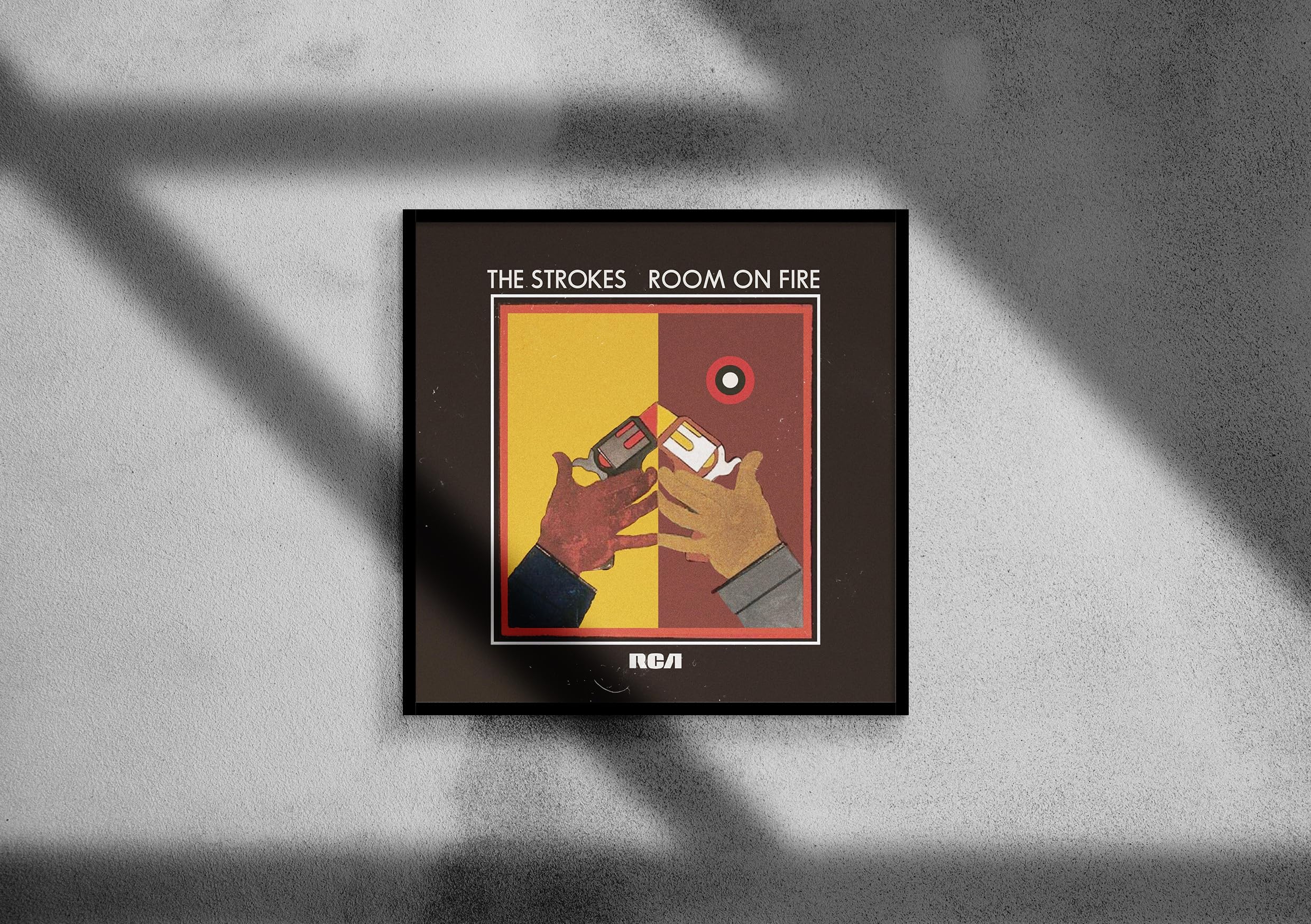 THE STROKES 2ndアルバムROOM ON FIRE ポスター THE STROKES 2ndアルバムROOM ON FIRE ポスター The Strokes