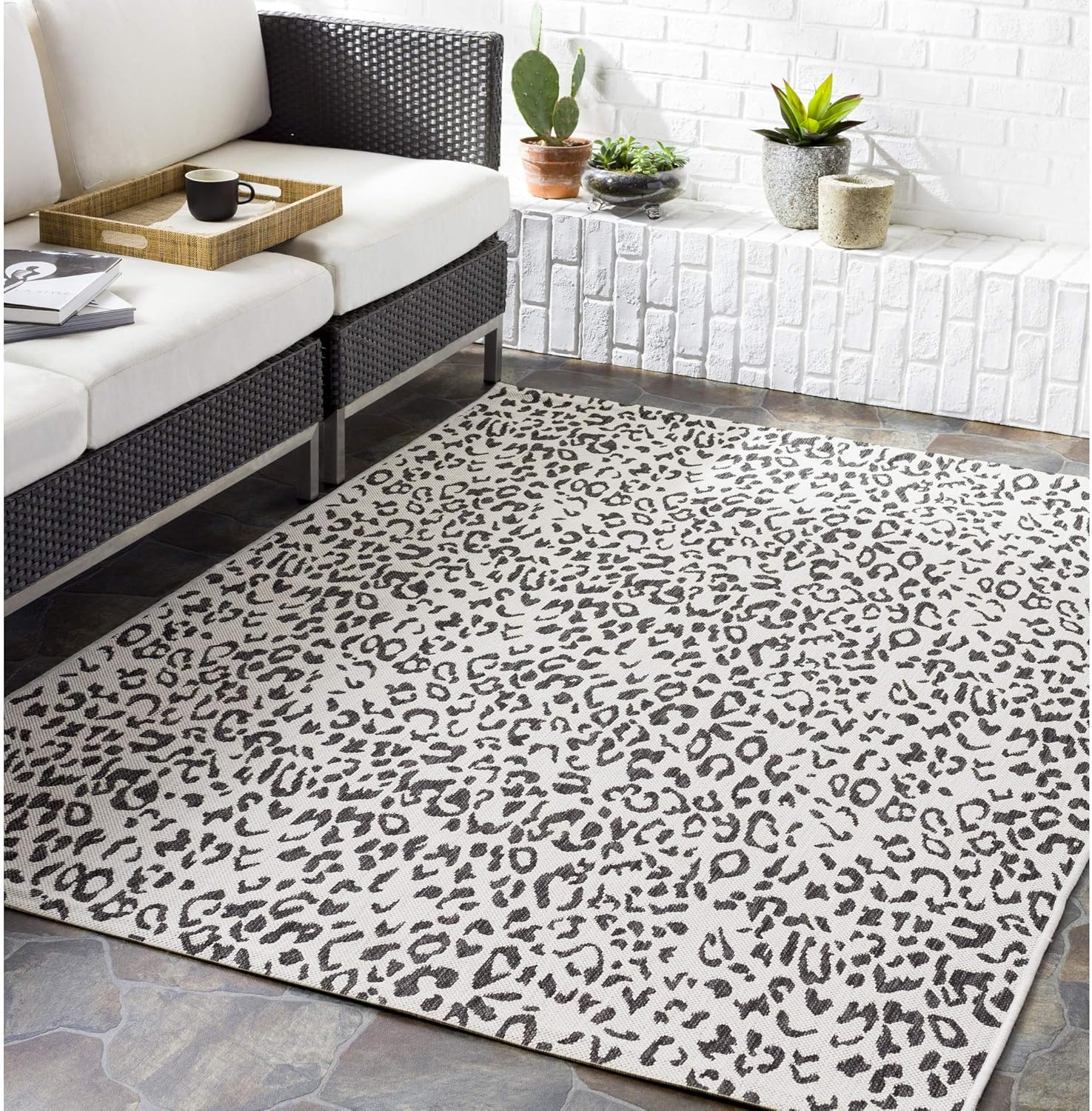 Livabliss Esperanza Leopard Outdoor Area Rug,4'3" x 5'11",Bright Blue/Ivory