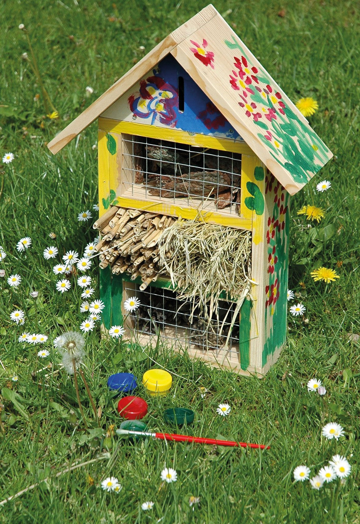 dobar® 22608FSC Insektenhotel Bastel-Set - Wildbienenhotel zum Bemalen und Selberbauen - Insektenhotel Holz - Bienenhaus für solitäre Wildbienen - Nisthilfe für Insekten - 34 x 12 x 45 cm - Bunt