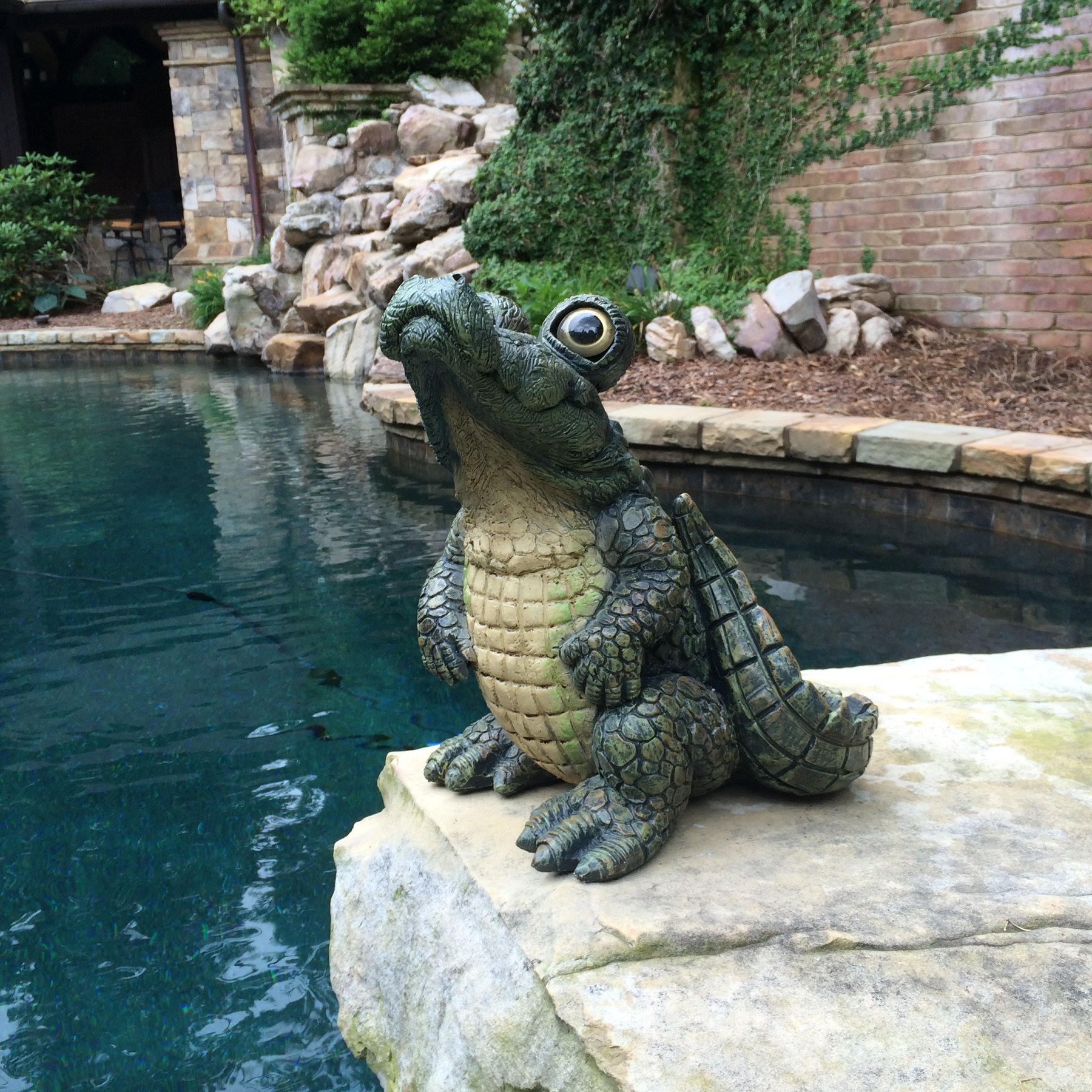 Amazon.com : Toad Hollow Extra Large Standing Gator Home & Garden