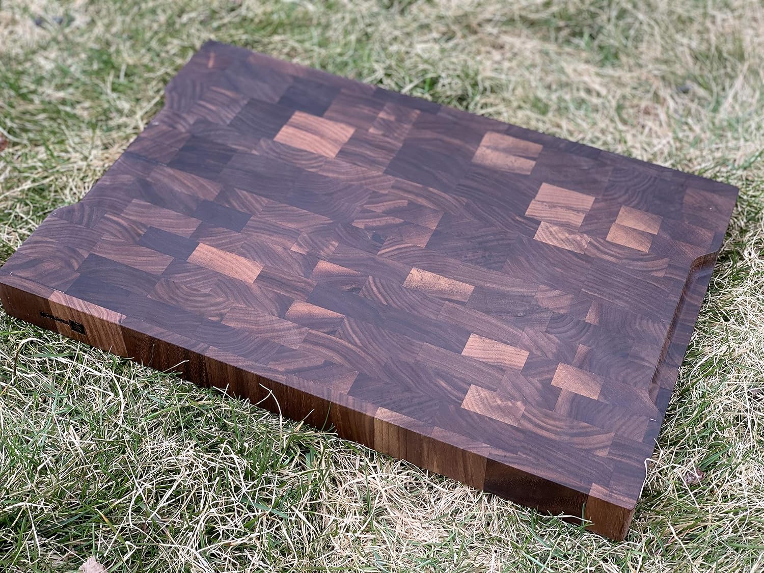Walnut Cutting Board by Mevell, Handmade in Canada, Wood Cutting Board for Kitchen, Reversible with Juice Groove (Walnut, 18x12x1.5G)