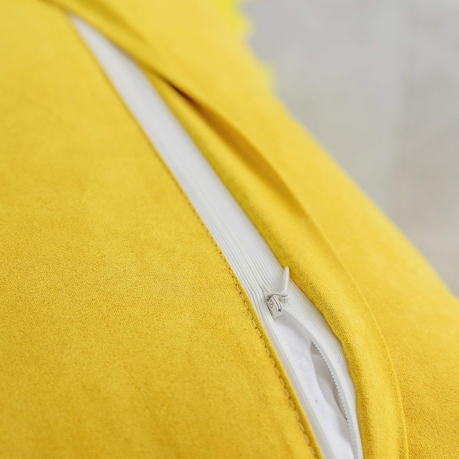 Home Brilliant 2 Pcs Decorative Yellow Throw Pillow Covers Faux Fur Fuzzy Pillows Accent Holiday Spring Pillow Covers for Fall Winter Decor 20x20 Inch 50cm x 50cm, Yellow