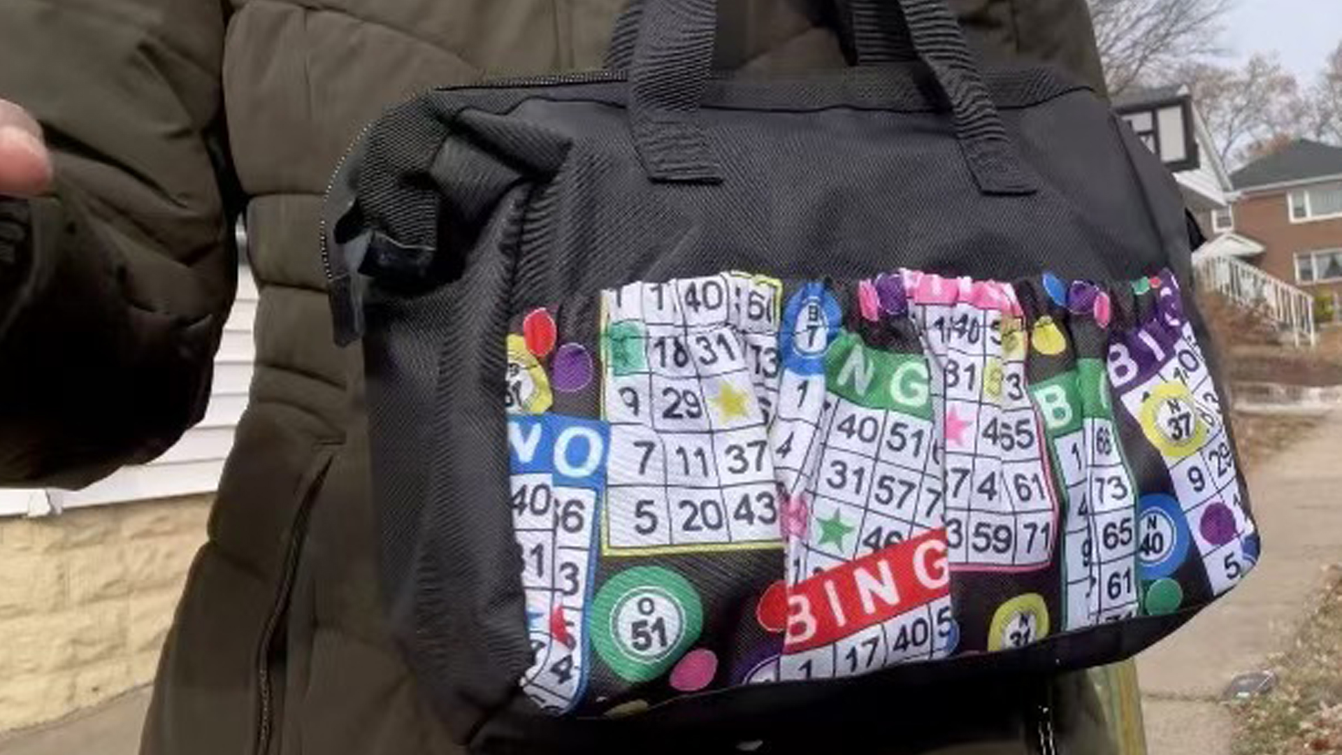 Amazon.com : Versatile Large Bingo Daubers Bag | 8 Pockets | Bingo