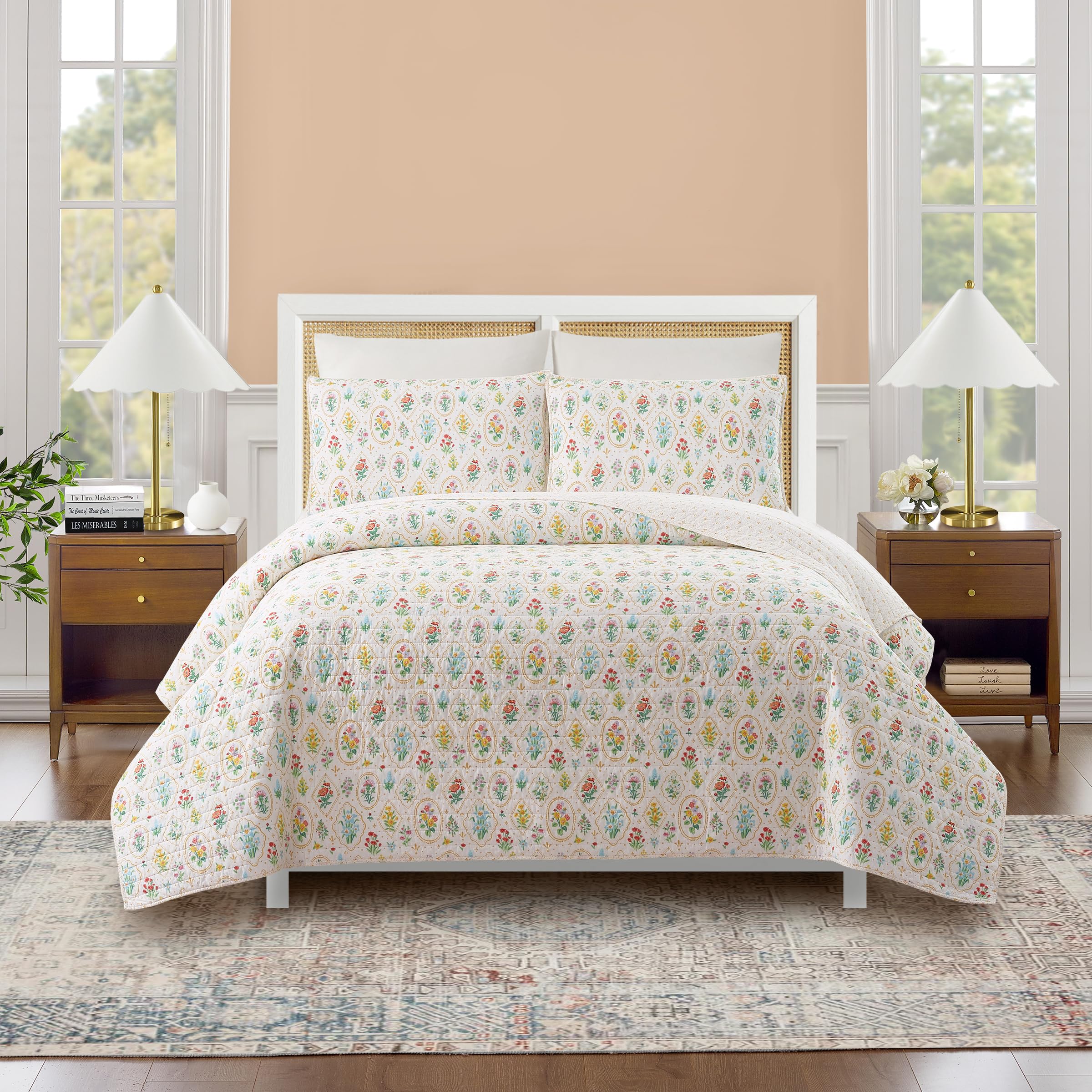 Floral Wallpaper by Angela Staehling Quilt and Pillow Sham Set, 100% Cotton Lightweight Reversible All Seasons Bedding (Twin - 2 Piece)