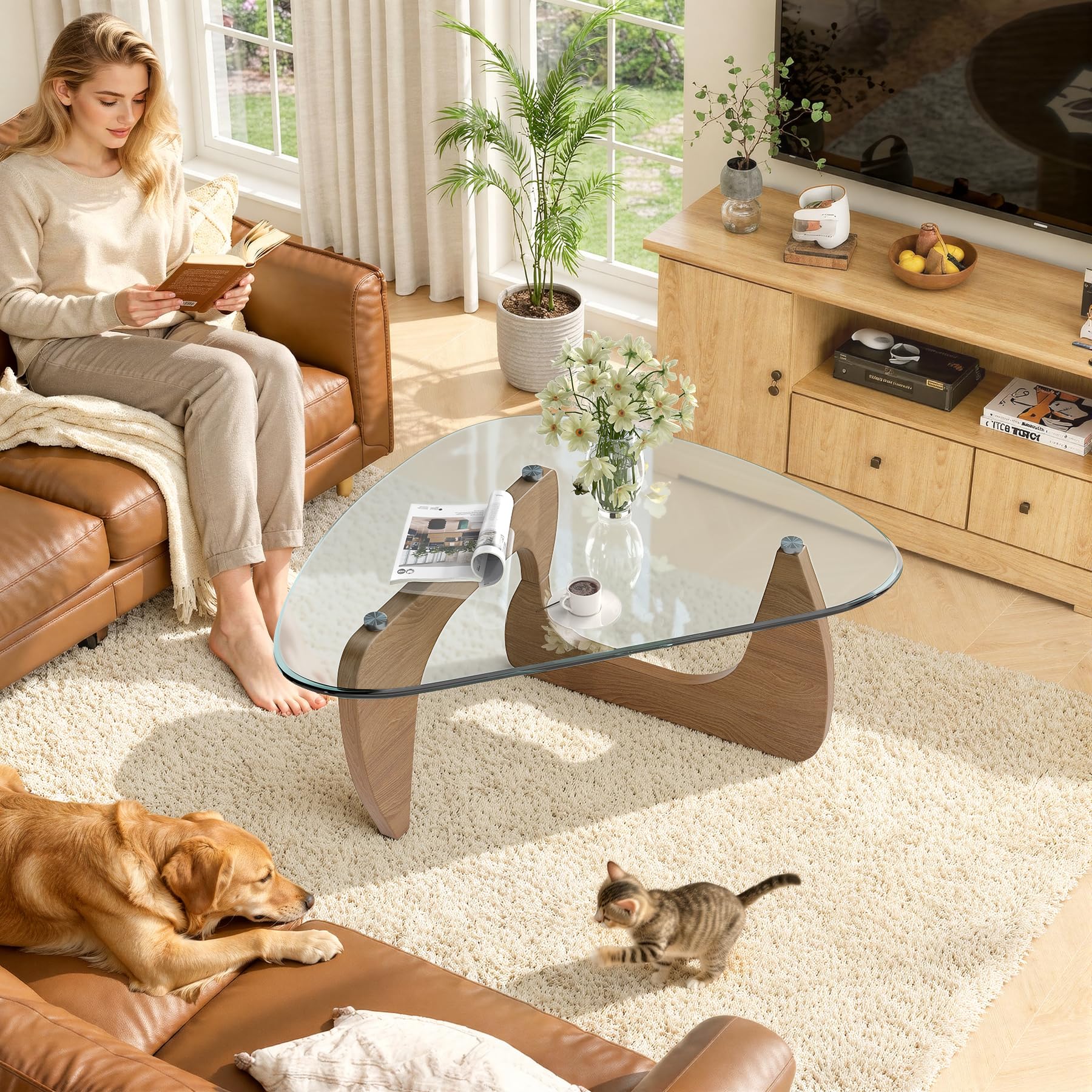 Beistelltisch Dreieckig Couchtisch Glas Transparent, Wohnzimmertisch im Skandinavischen Design, MDF Holz Beine Naturholz-Farbe, 90x60x43cm, Moderner Kaffeetisch Sofatisch Glastisch