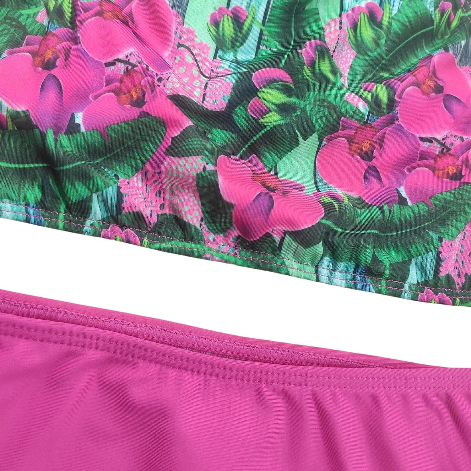 Biquini Infantil Juvenil Cropped Lateral Larga em promoção! Veja a oferta e mais achadinhos de Moda praia infantil 9 Hoje é o melhor dia para comprar Biquini Infantil Juvenil Cropped Lateral Larga com aquele preço maroto! Promoção! Aproveite a oferta! 9